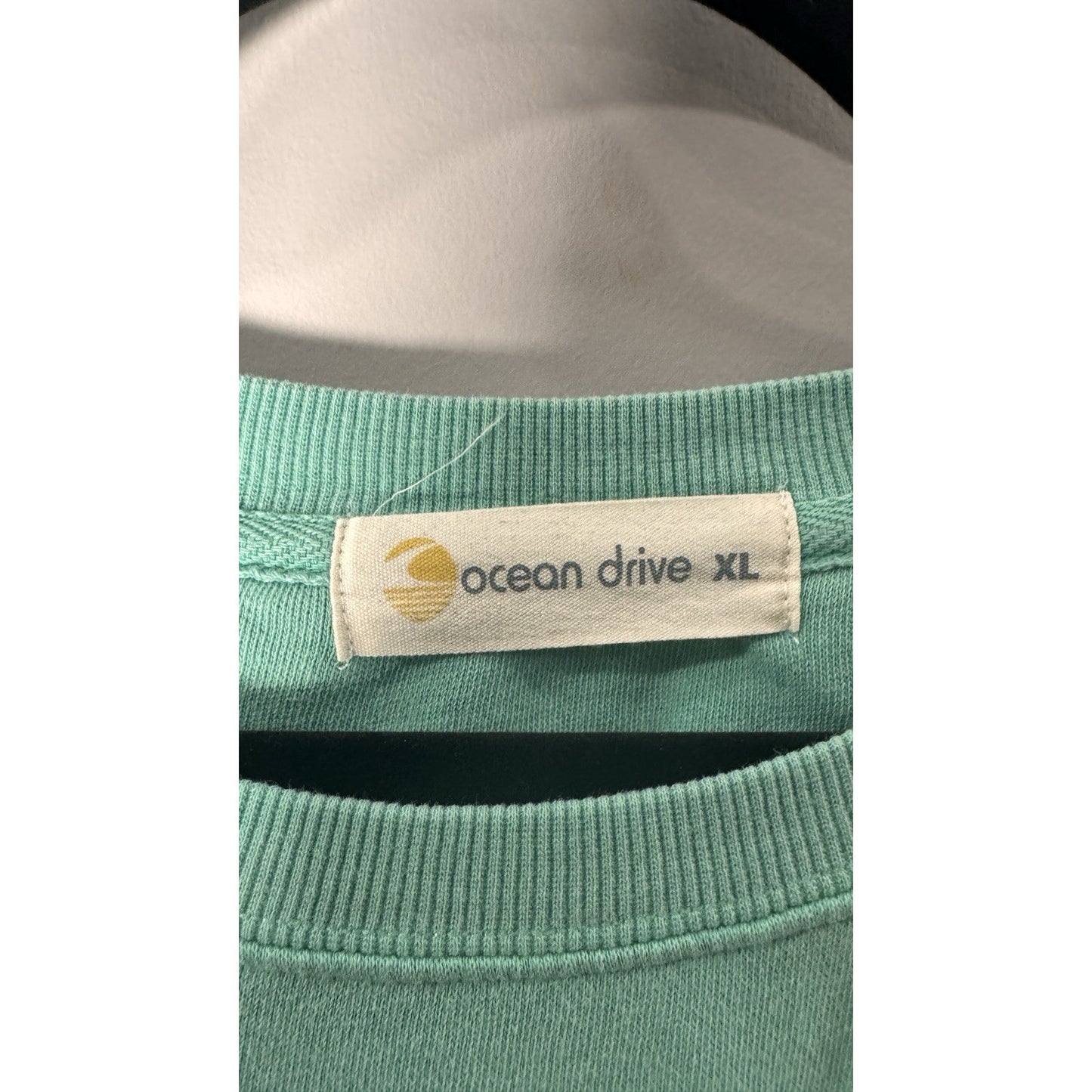 Ocean Drive Green Cape May NJ Graphic Crew Neck Sweatshirt Womens XLPullover