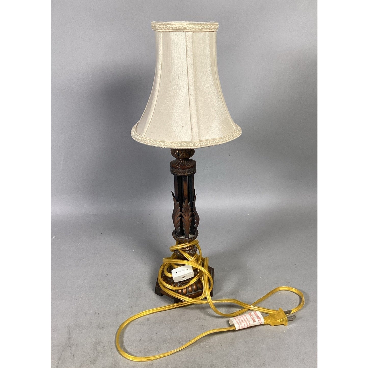 Vintage Portable Table Lamp Or Night Light - Untested - 16.5”H