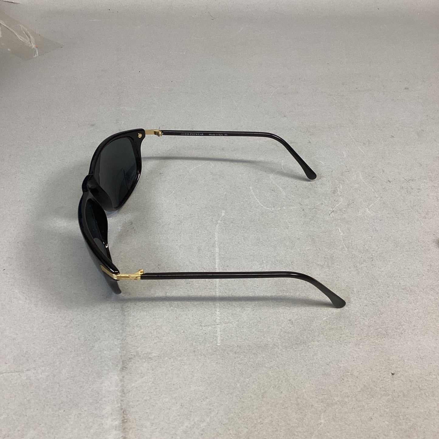 Guess Striker And Sanford Hutton Colors In Optics Unisex Sunglasses