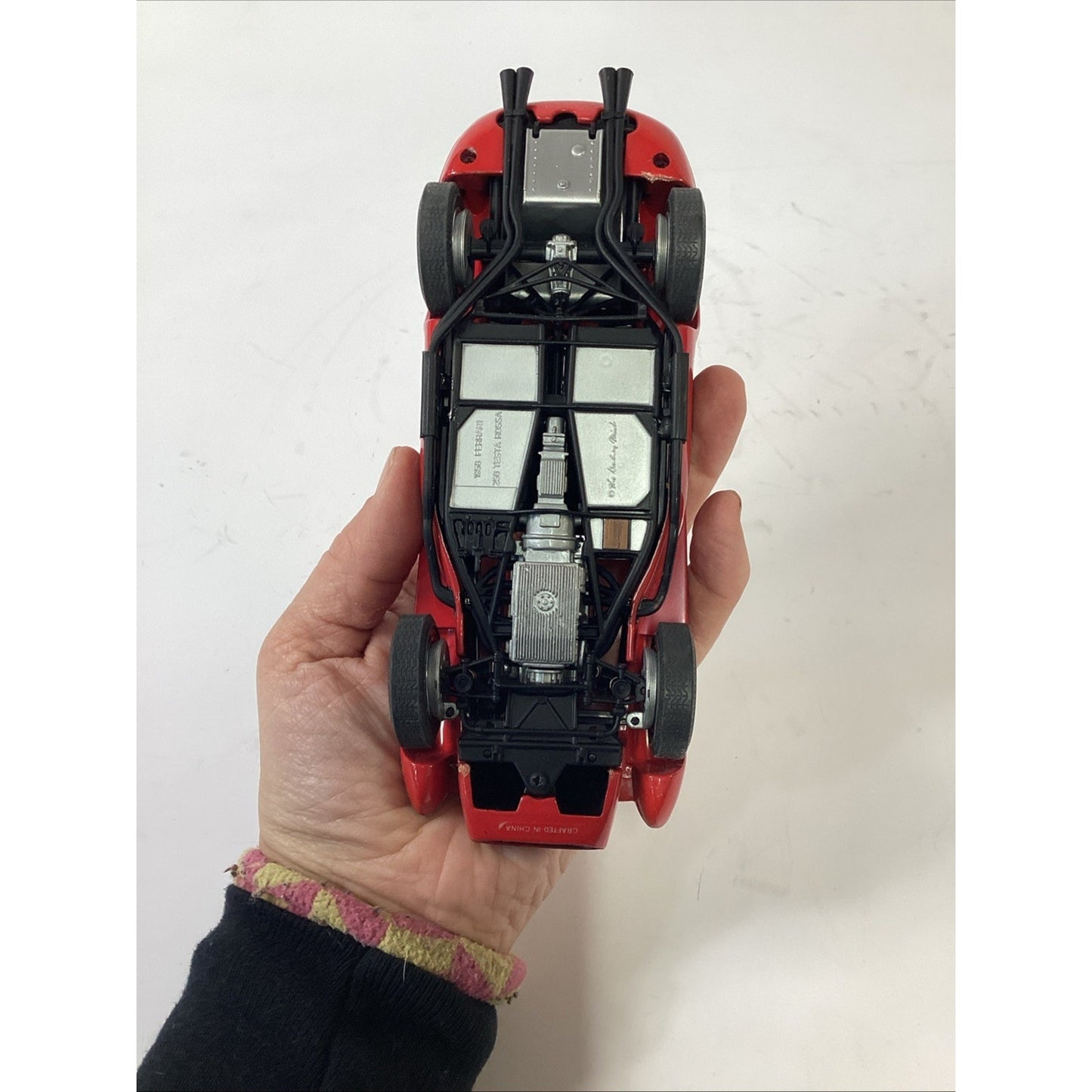Danbury Mint 1958 FERRARI 250 TESTA ROSSA 1:24 Precision