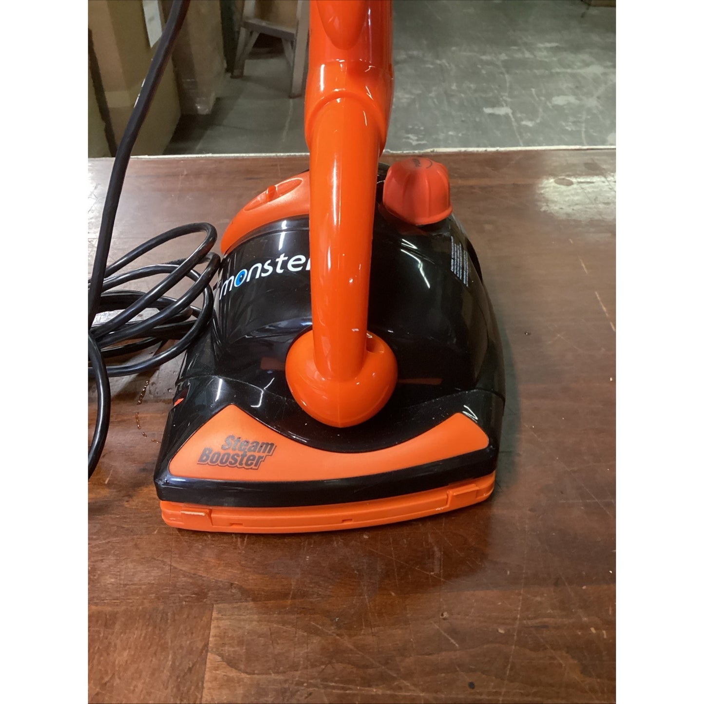 Euroflex EZ2 Super Clean Floor Steamer W/ 3 Pads, Measuring Cup & Instructions
