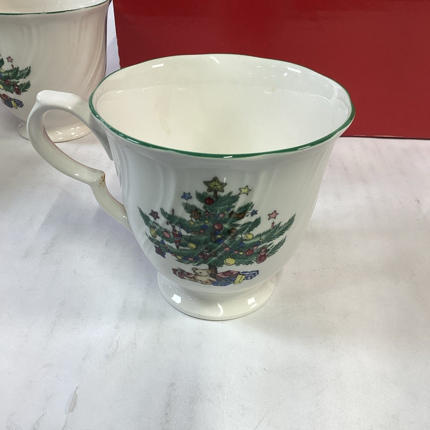 NIKKO Japan Happy Holidays 12 Piece Set Christmas Tree Dinner Plate, Cup, Saucer