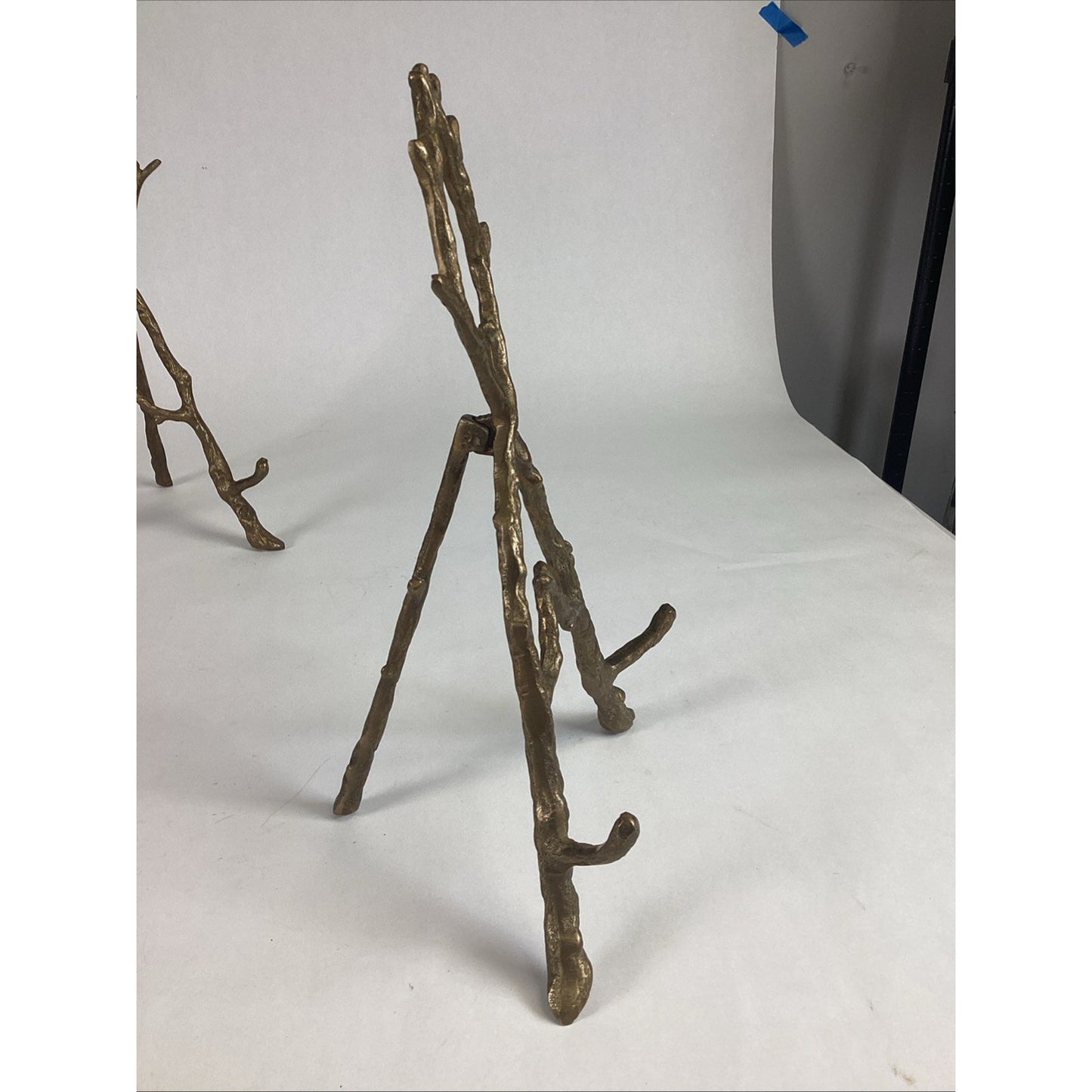 4 San Pacific Intl SPI Metal Gold Plate Pic Holder with Branches/Woodland Theme