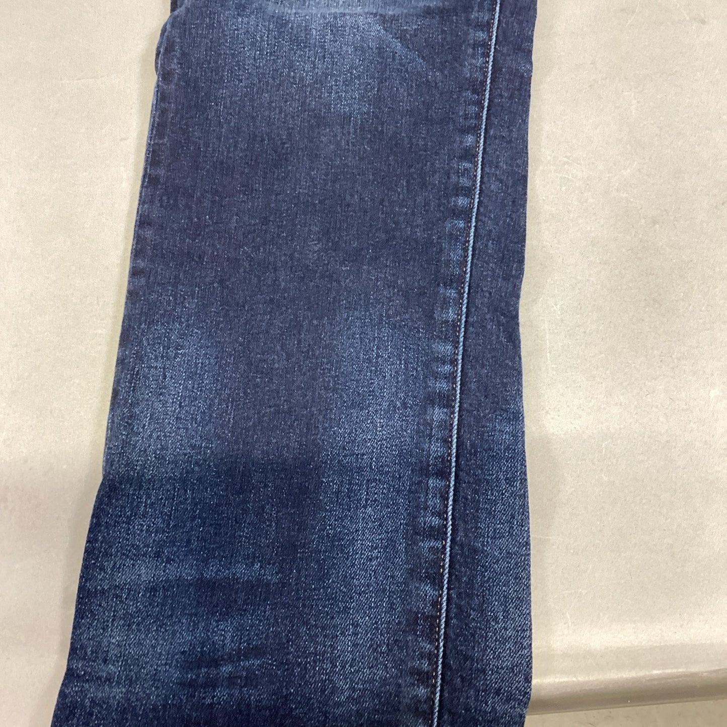 Uniqlo Men’s Blue Denim Slim Straight Low Rise Jeans - 35x32