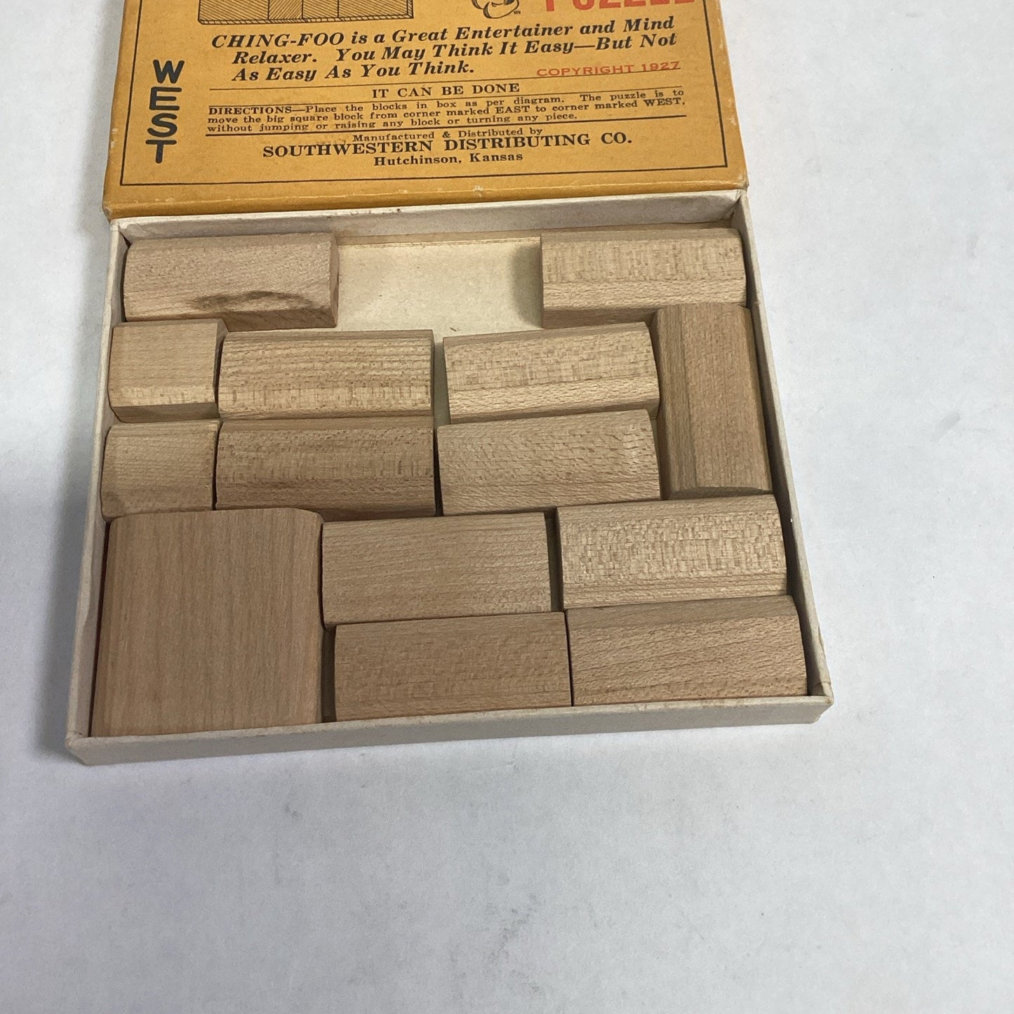 Rare Vintage 1927 Ching-Foo Klotski Wood Sliding Puzzle