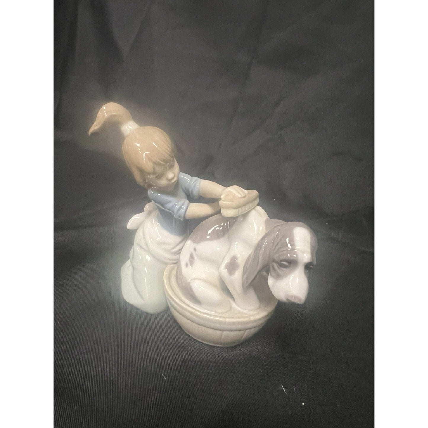 Lladro 5455 Bashful Bather Porcelain Figurine Girl & Dog Bath Made In Spain