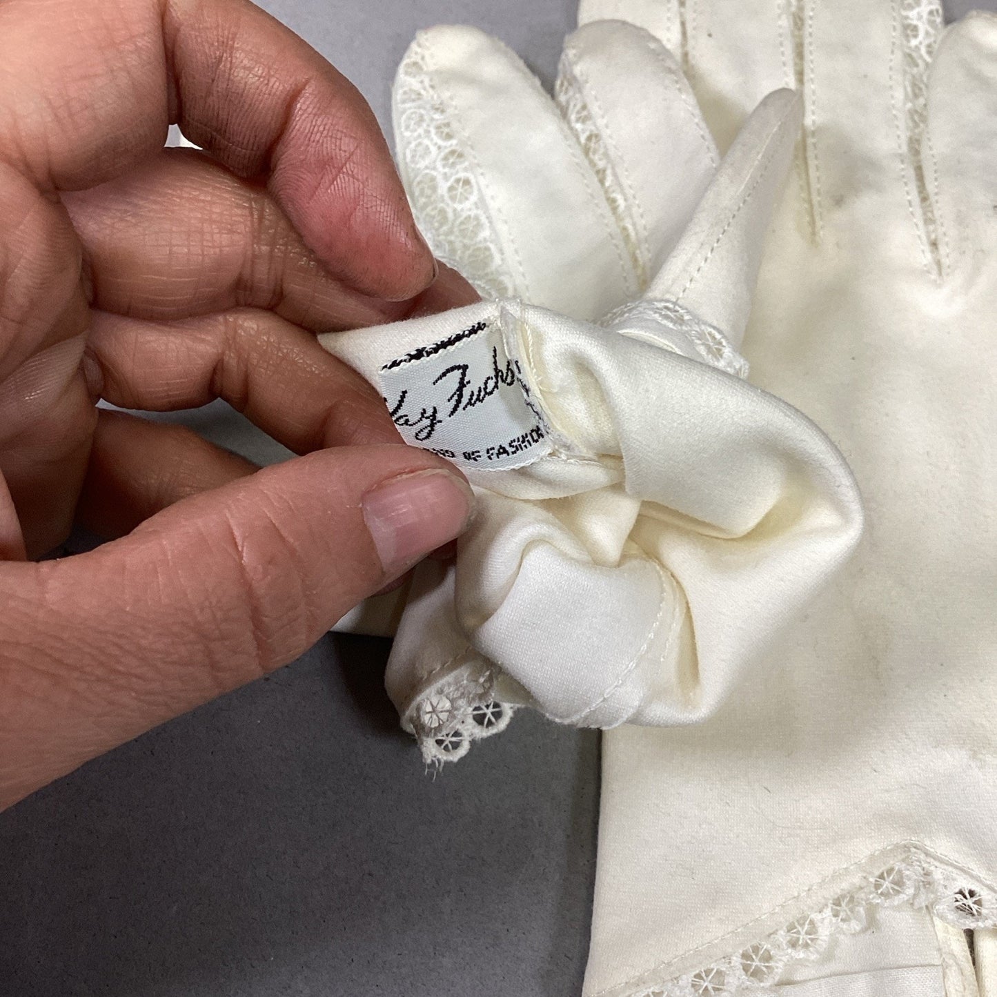 Set Of 2 Kay Fuchs Designs Women’s Gloves - Size 7.5