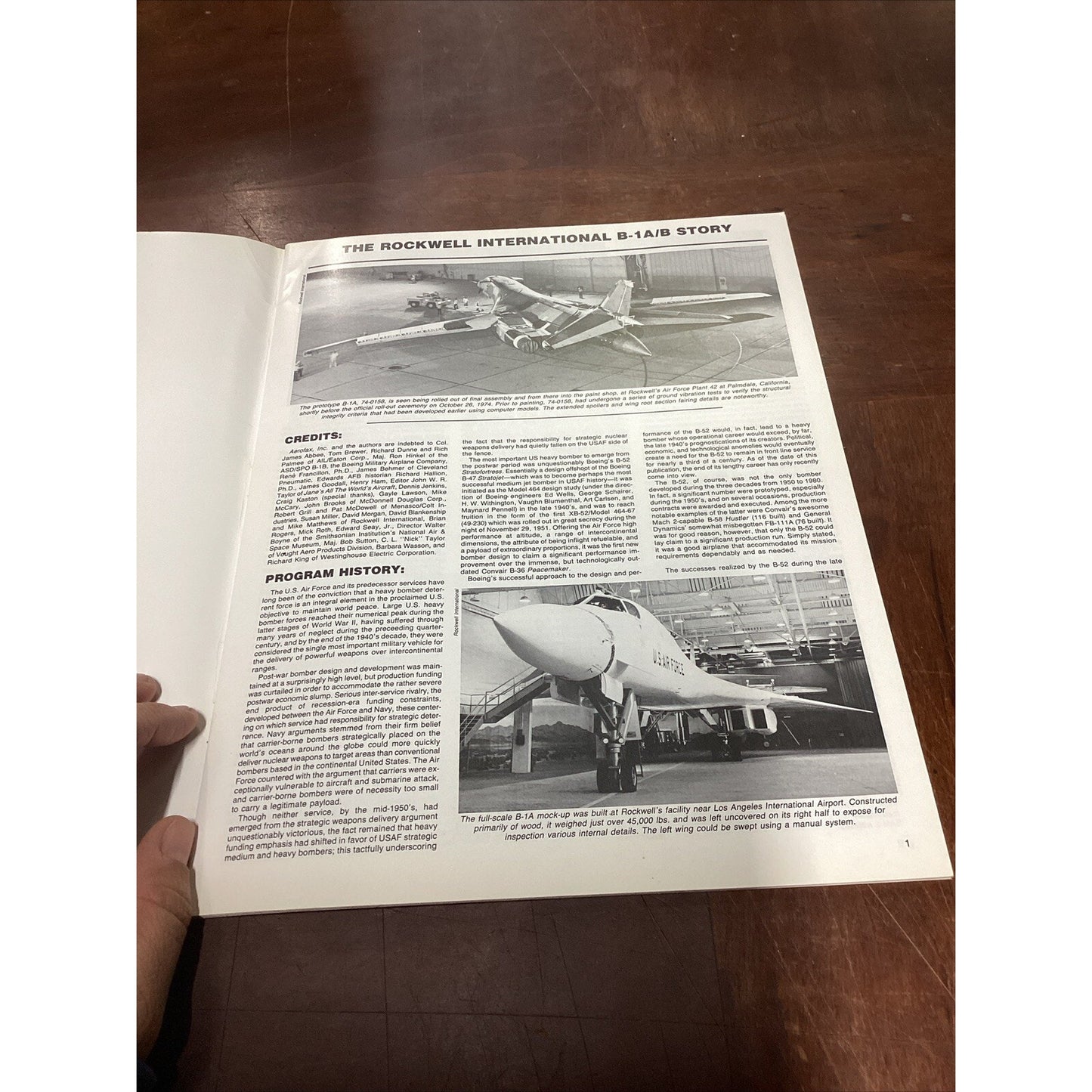 McDonnell Douglas Minigraph 2, Grumman F-14 Minigraph 3, Rockwell B-1A Minigraph