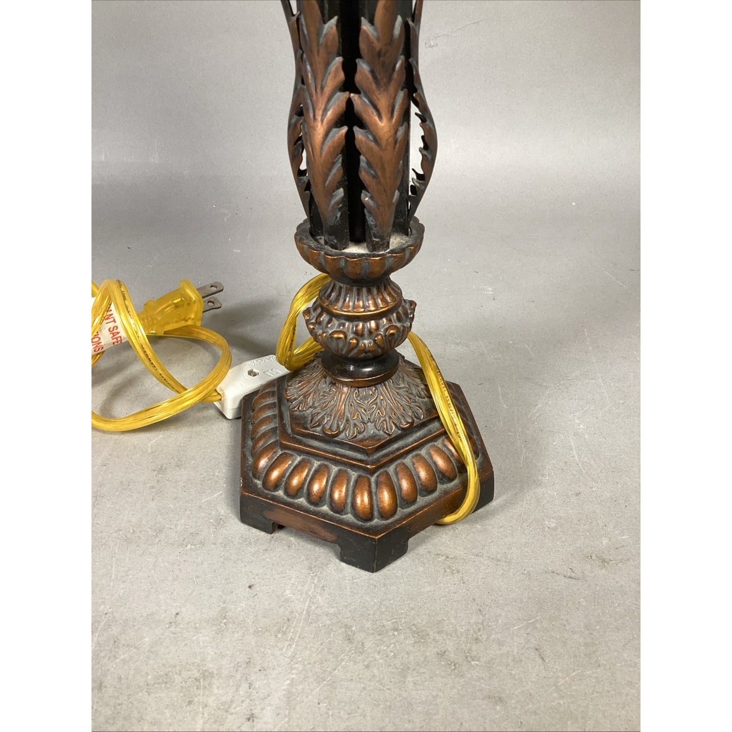 Vintage Portable Table Lamp Or Night Light - Untested - 16.5”H