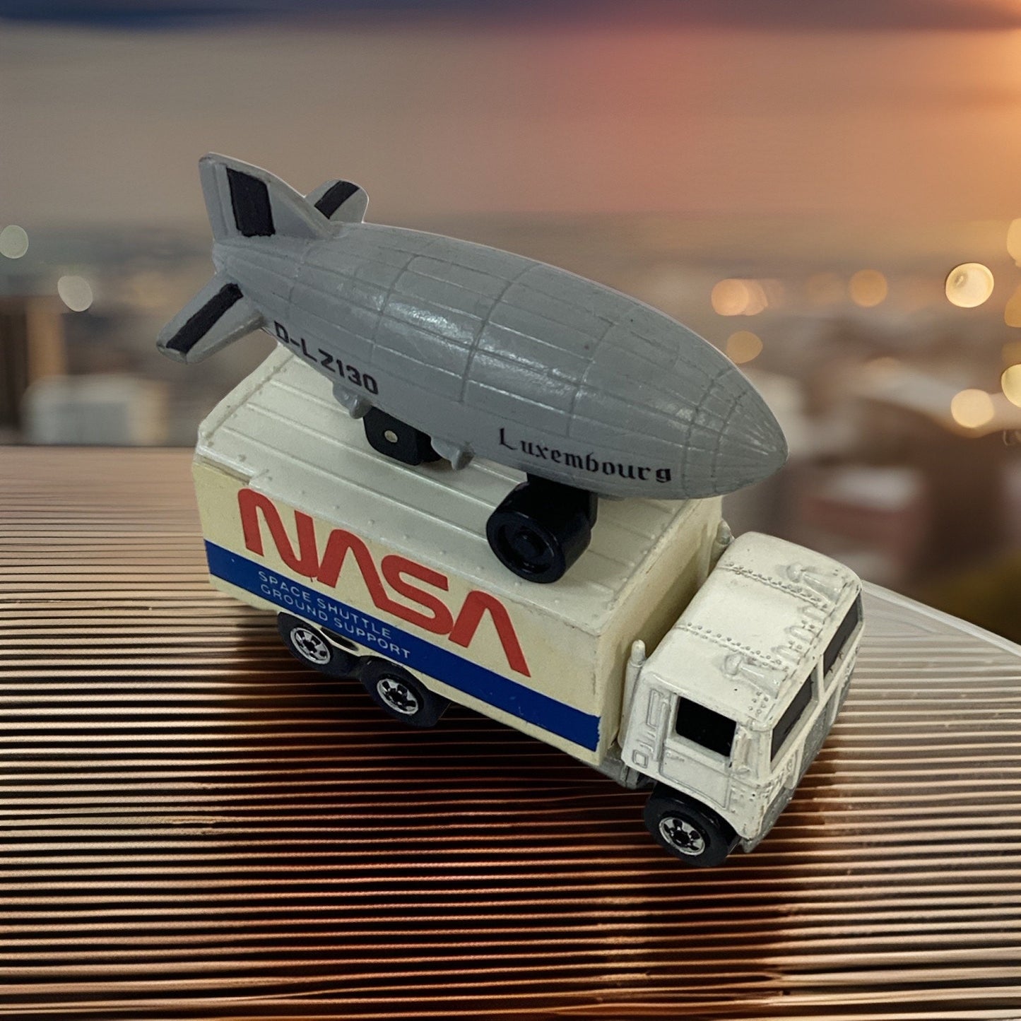 Hot Wheels 1979 NASA Space Shuttle Highway Hauler & Disney Luxembourg Blimp