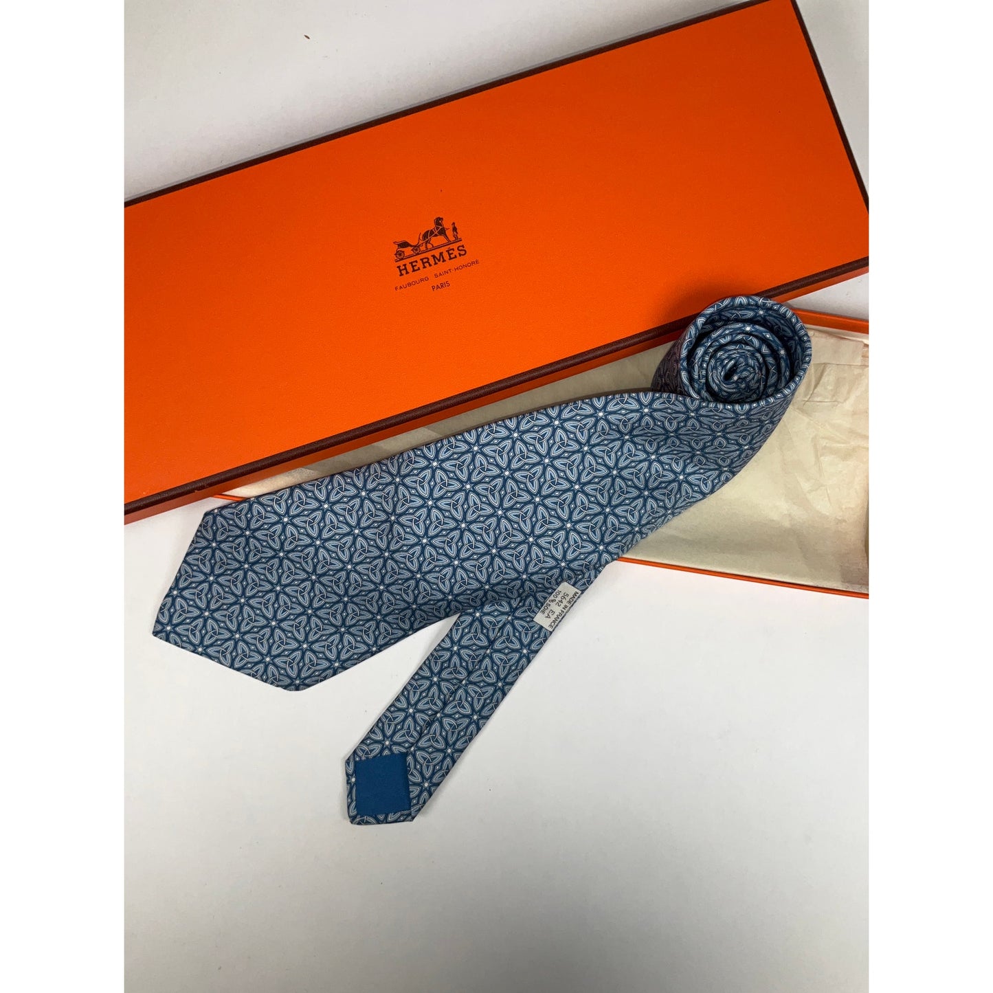 Men’s Hermès Trinity Tie REF: 5642 EA | No Box