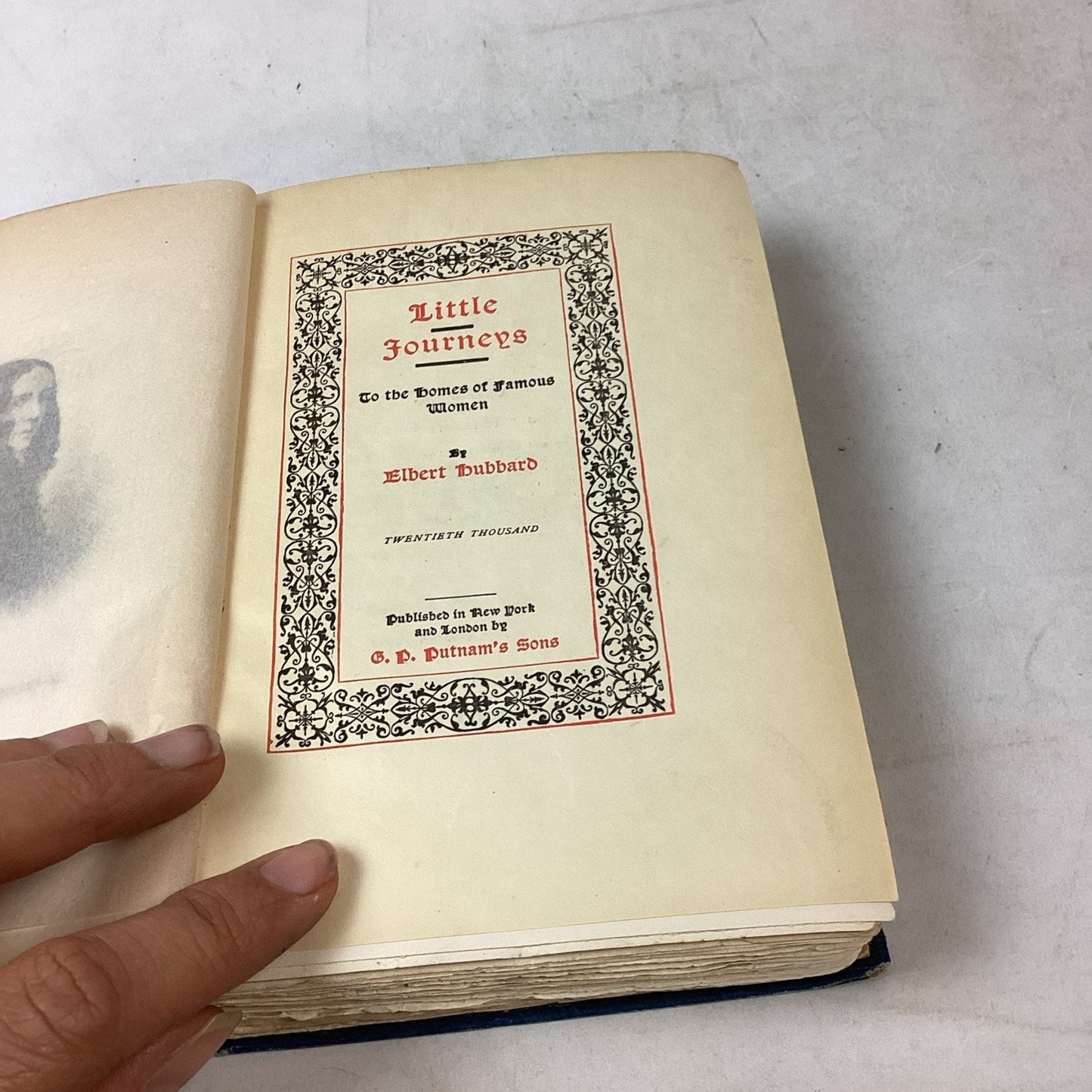 Little Journeys to the Homes of Famous Women by Elbert Hubbard - 1901