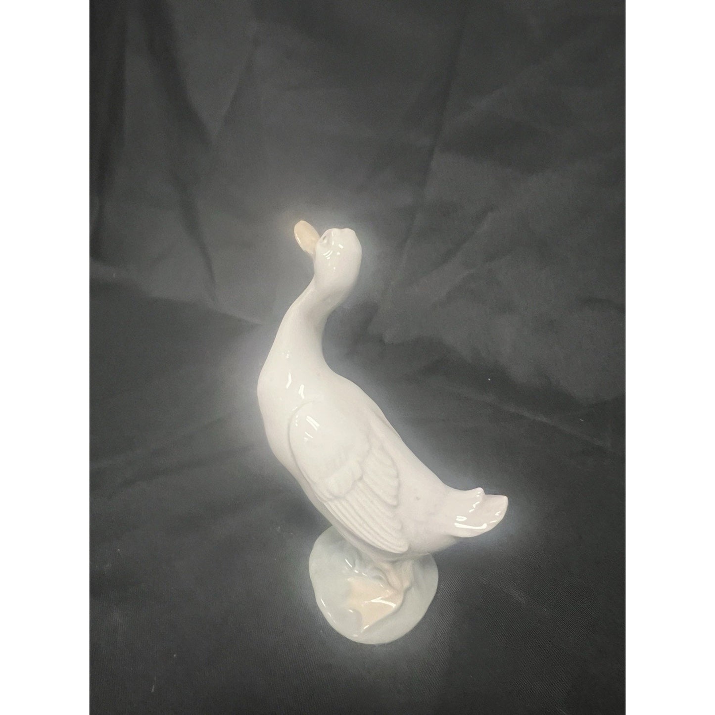 Lladro Small Goose Figurine Porcelain Bird Hand Made in Spain Blue Oval Base