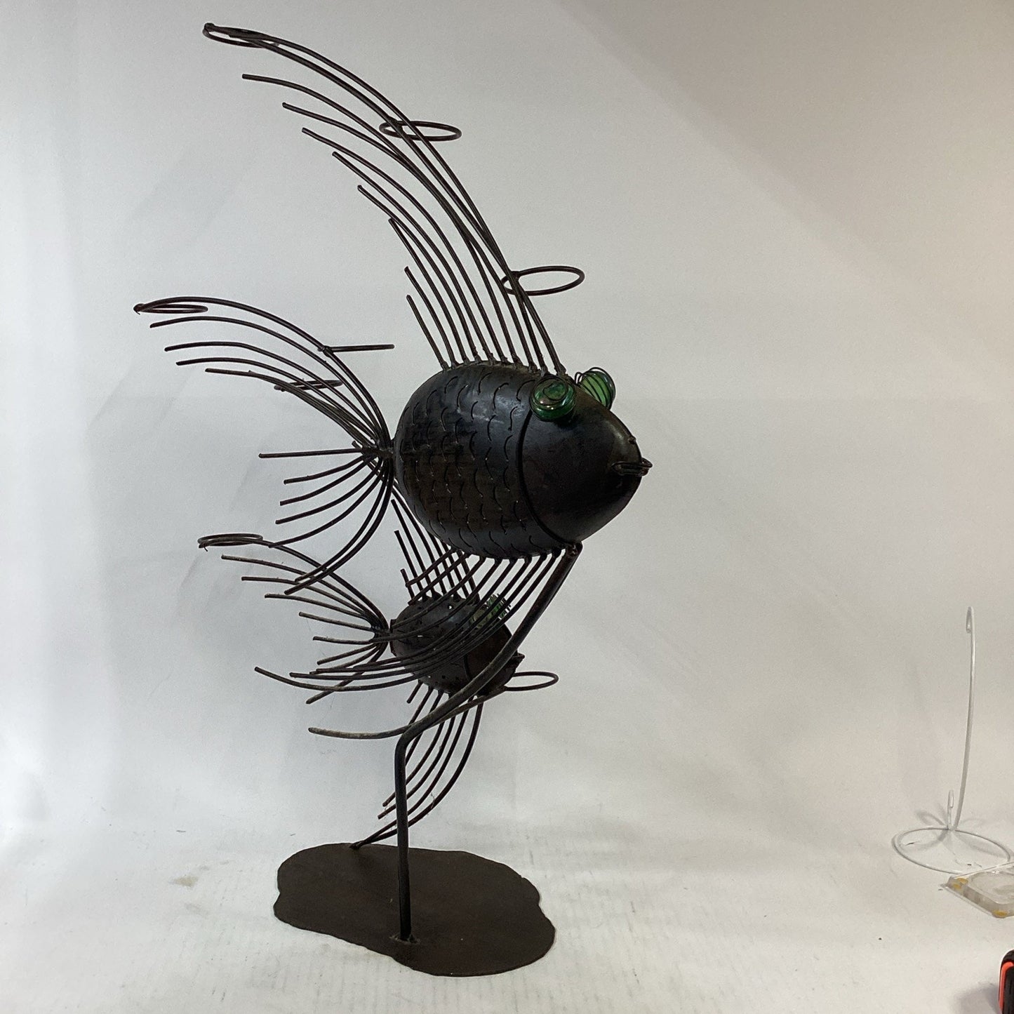 Vintage Large 27”H Steampunk Style Wire Metal Angelfish Sculpture W/ Green Eyes
