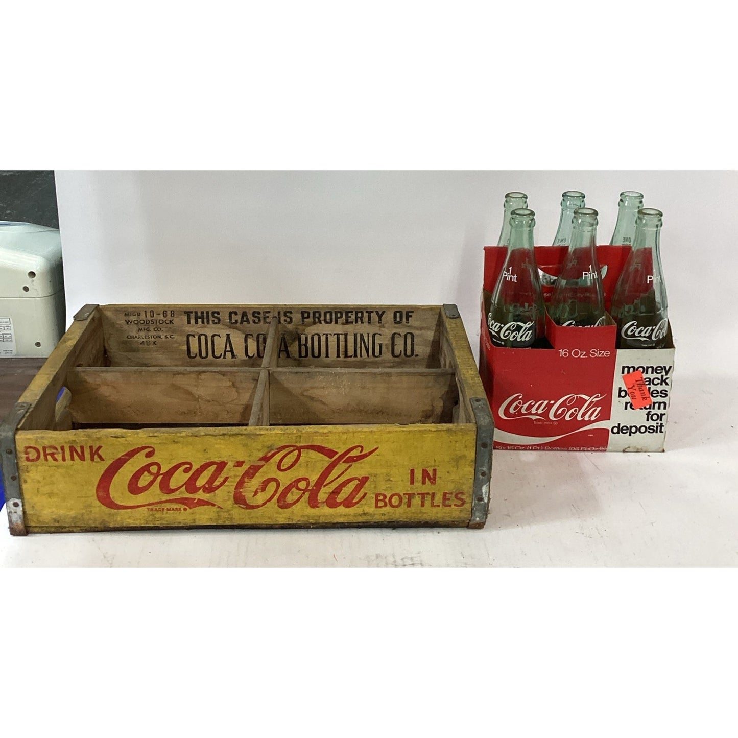 Vintage 1968 Wooden Coca Cola Yellow Wood Crate W/ 6 Bottles In Holder - SC