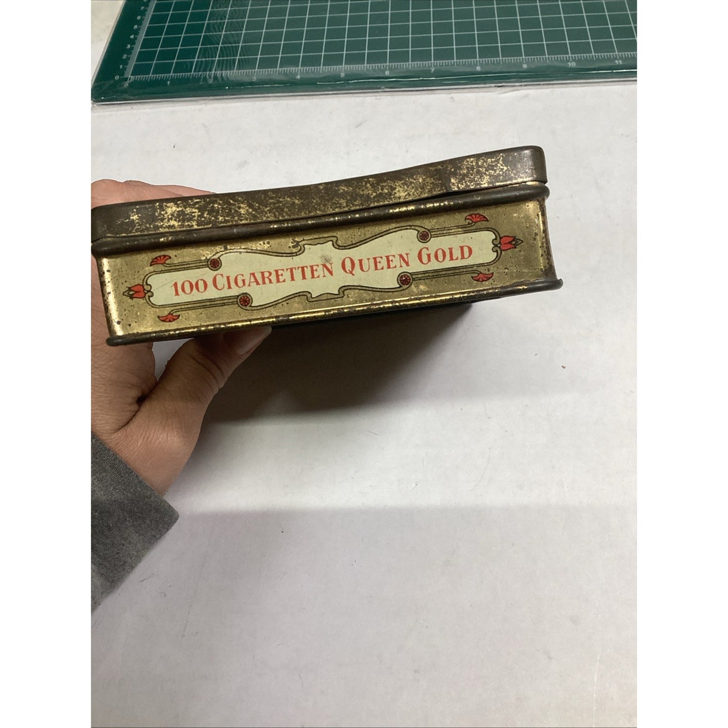 VINTAGE 1920’s CIGARETTE NESTOR ADVERTISING MINIATURE LITHO TIN BOX