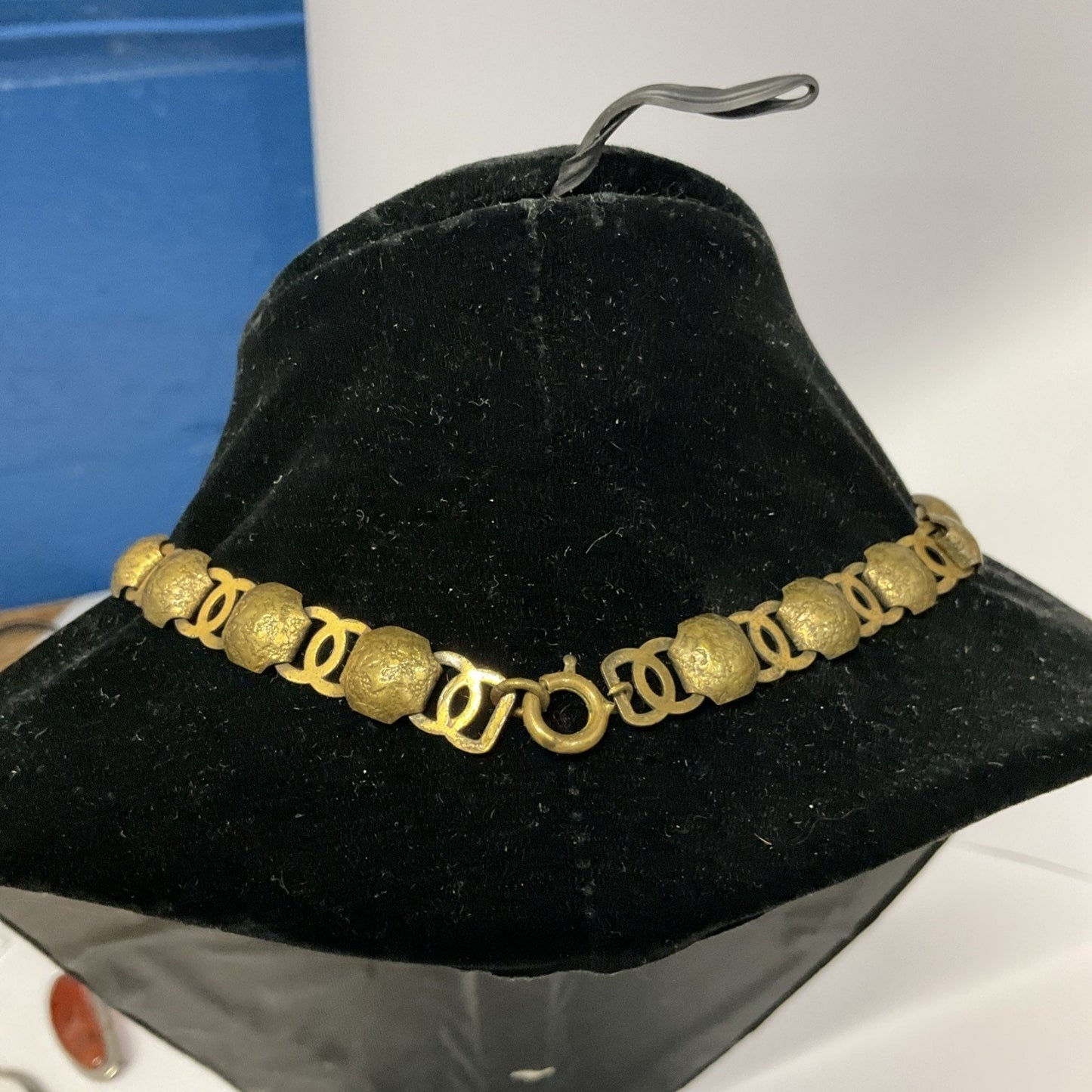 Vintage Jewelry Gold Blue Confetti Glass Bib Necklace RARE