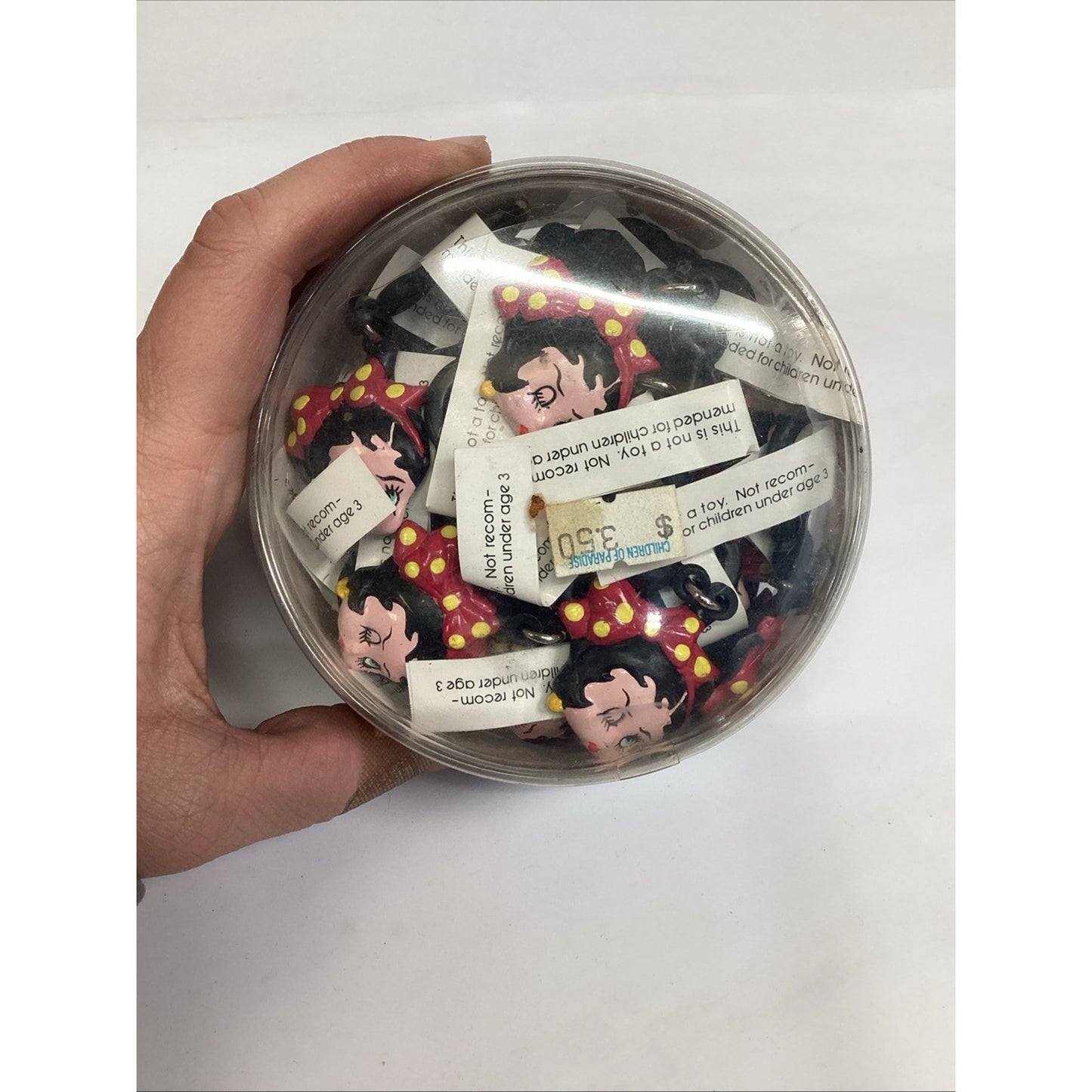 Vintage 1990 Container - Betty Boop Keychains - New - 5.3 Ounces