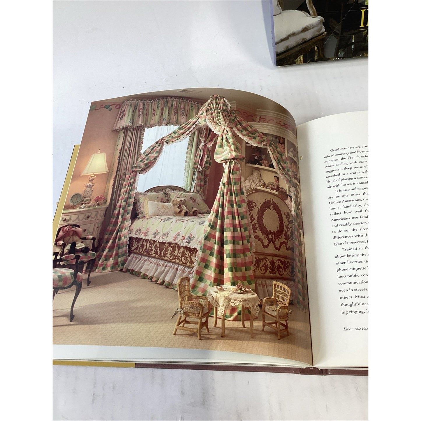 French By Design And French Influencers By Betty Lou Phillips - Hardcovers
