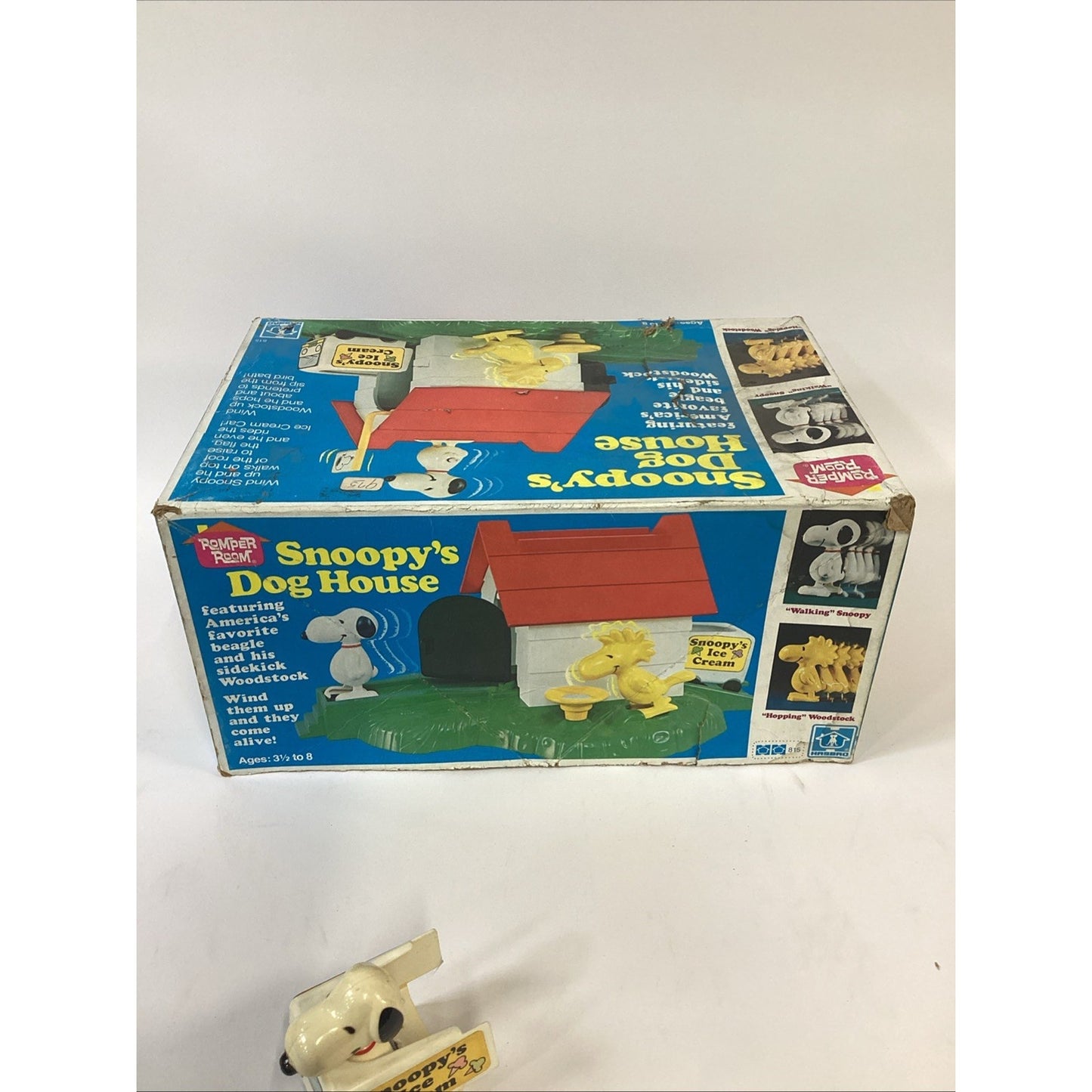 1958-1965 Snoopy’s Dog House With Snoopy & Woodstock By Hasbro W/ Original Box