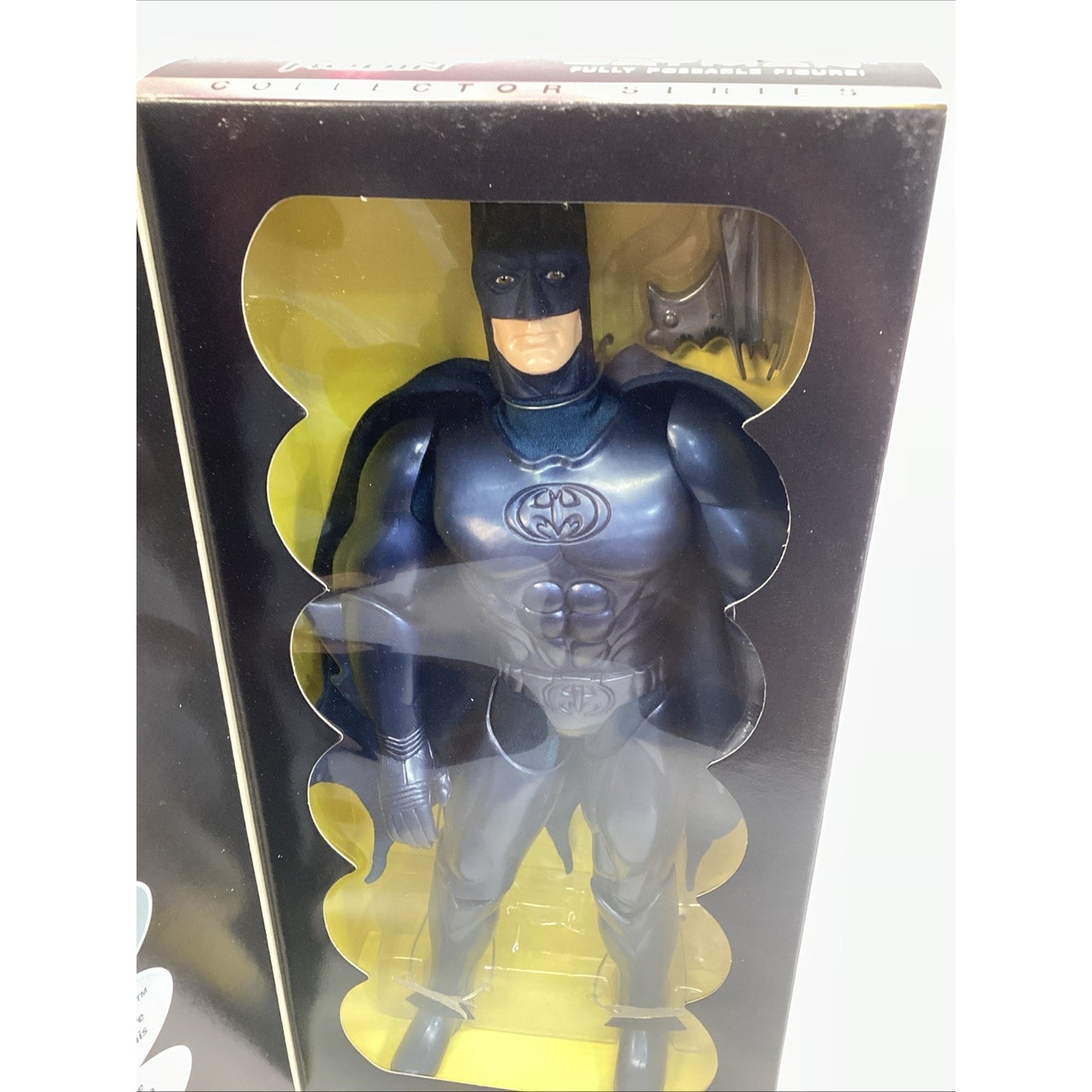 Batman & Robin Collectors Series Special Edition - Batman Fully Poseable Figure