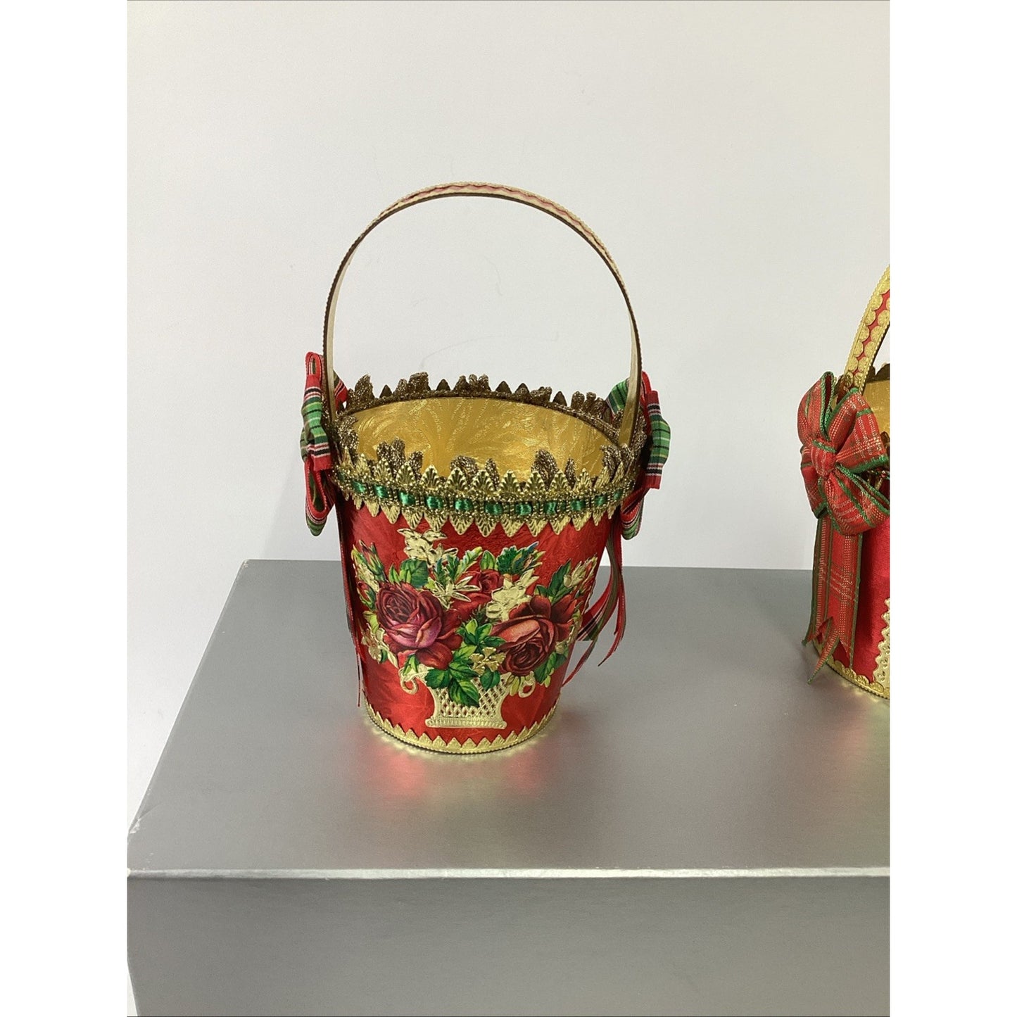 VTG The Lions Paw Nantucket Christmas Basket Ornaments Pair Dresden Foil Trim