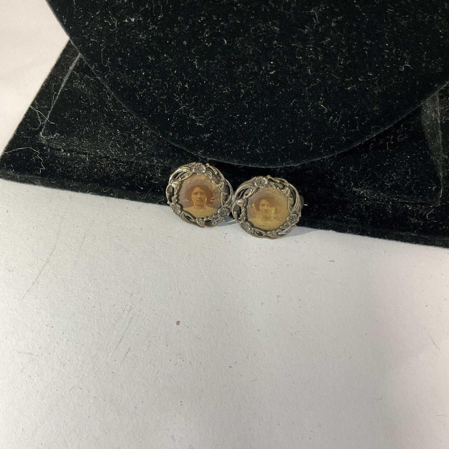 Victorian Double Portrait Photo Brooch Antique Jewelry