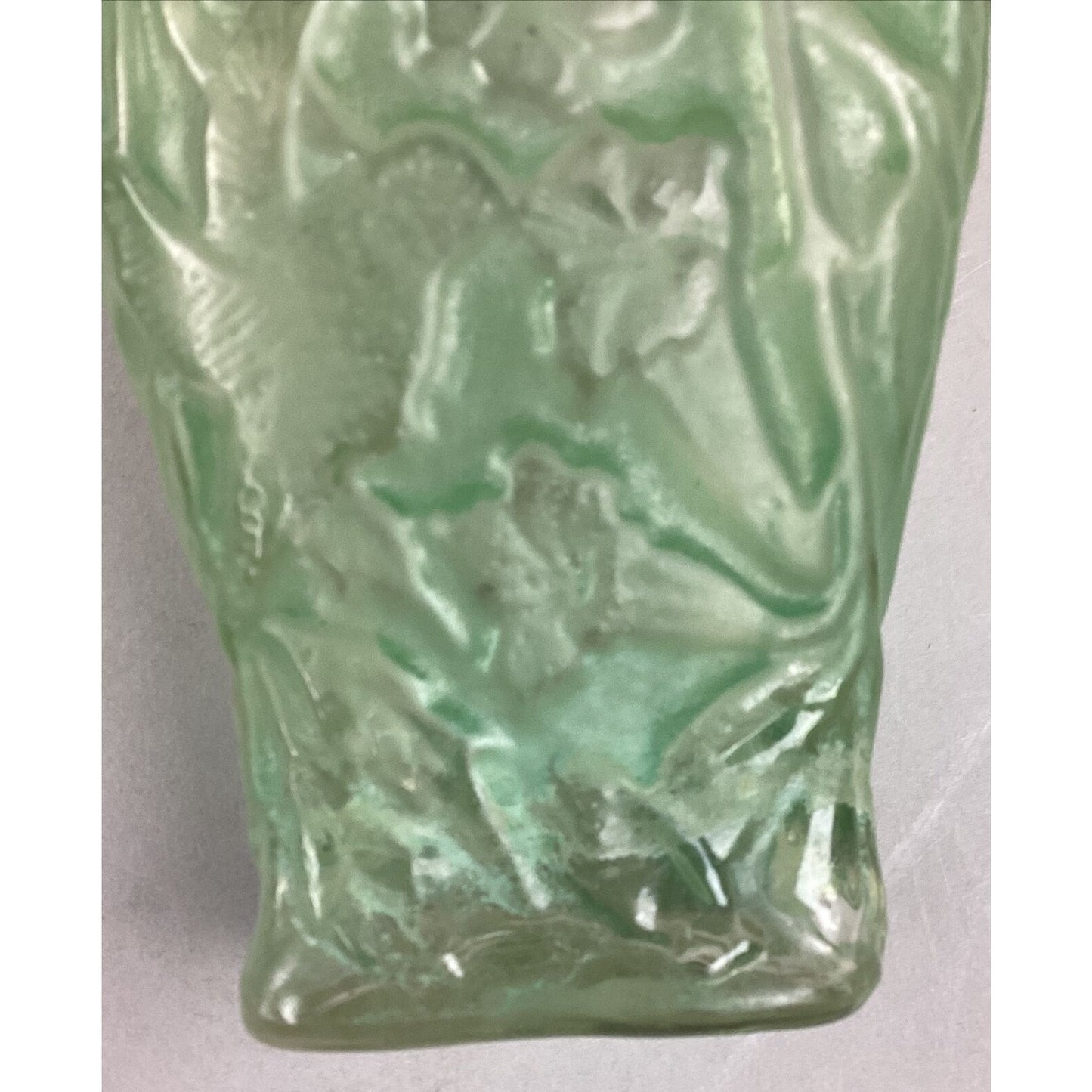 Vintage Phoenix Consolidated Green Hummingbird Green Glass Vase - 5 3/4”