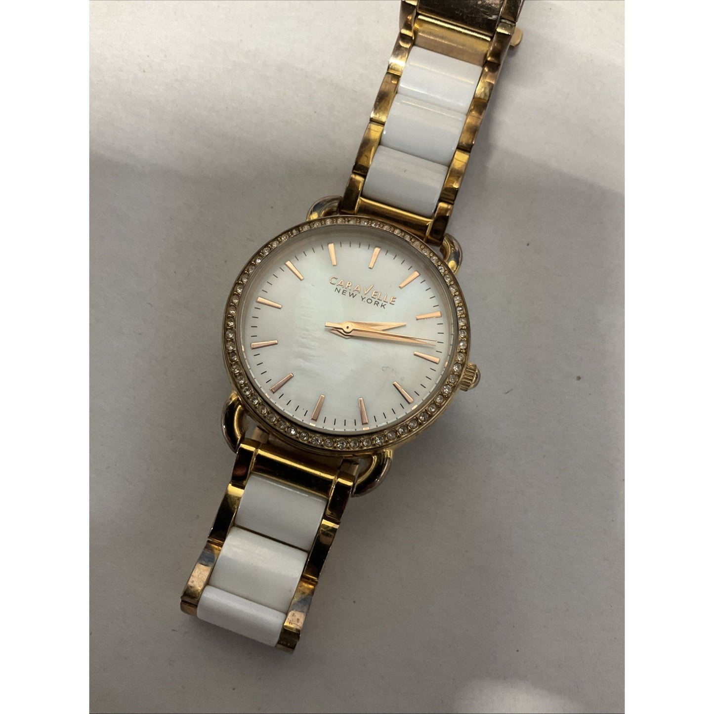 Beautiful Caravelle By Bulova Ladies Quartz Watch MOP Dial Gold Tone New Battery