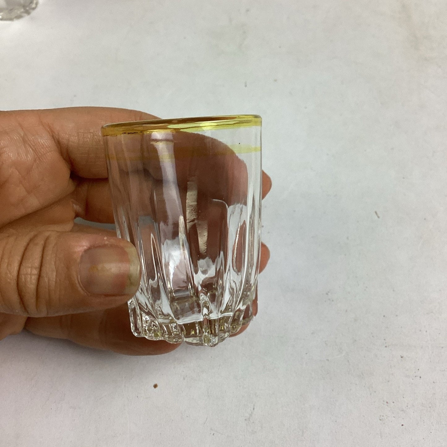 Set Of 2 Anchor Hocking Shot Glasses & 2 Other Shot Glasses