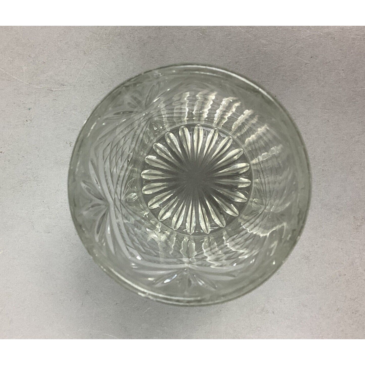 2 Vintage Glass Tumblers - Diamond Design & Daisies With Button Design