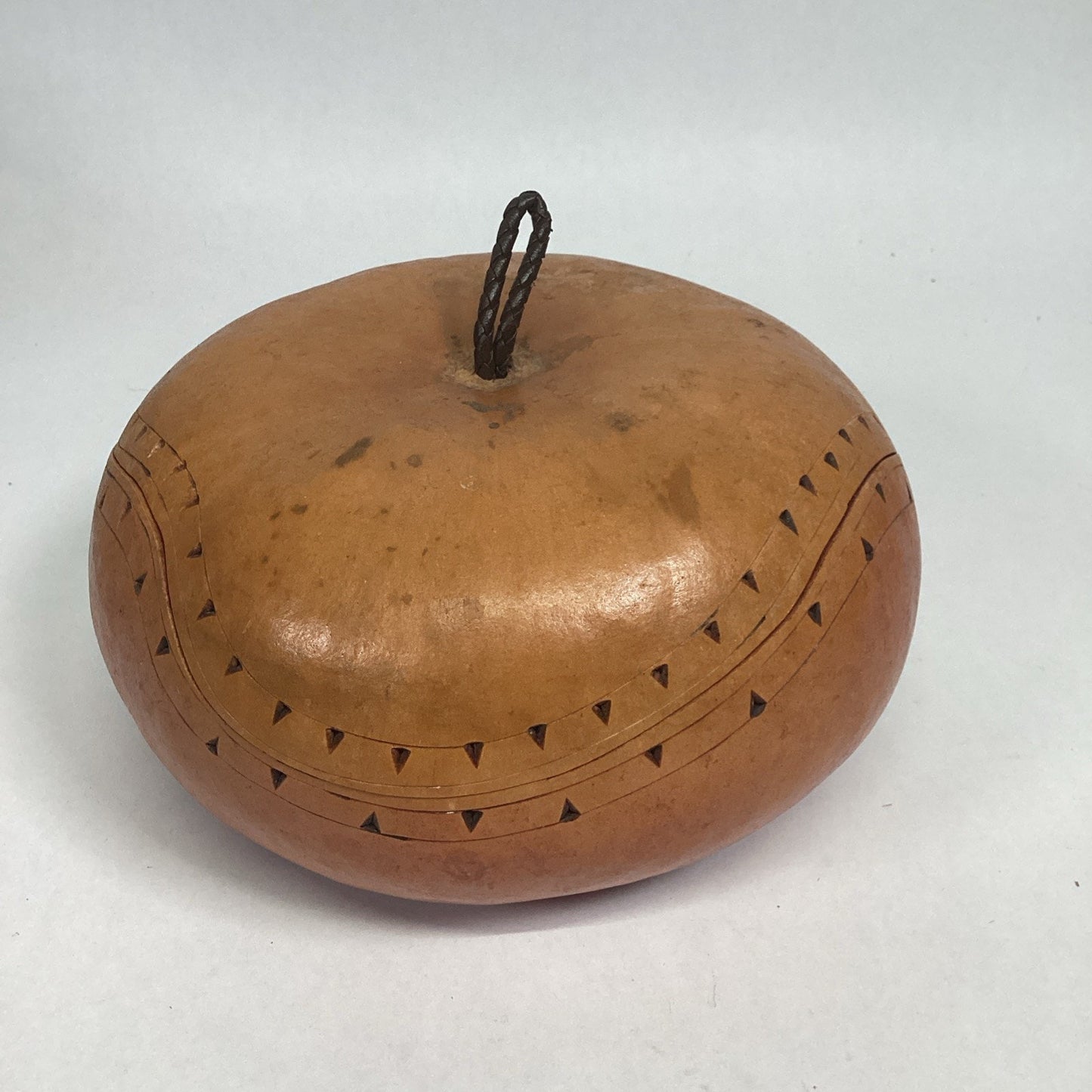 Vintage Handmade Hawaiian Gourd Container - 7.5”Dx5.5”H
