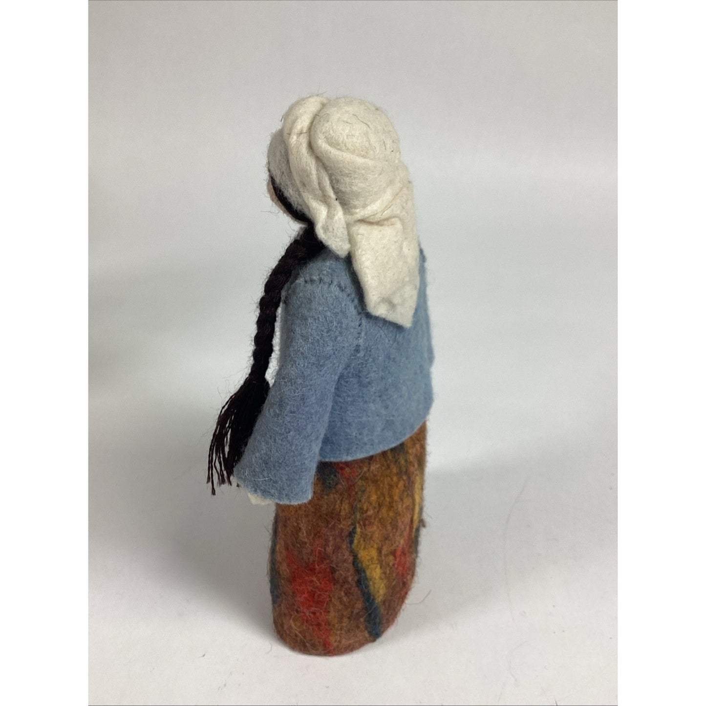 Kyrgyzstan Kyrgyz Doll Handmade Wool Folk Art - Woman W/ Mat - 7.5”H