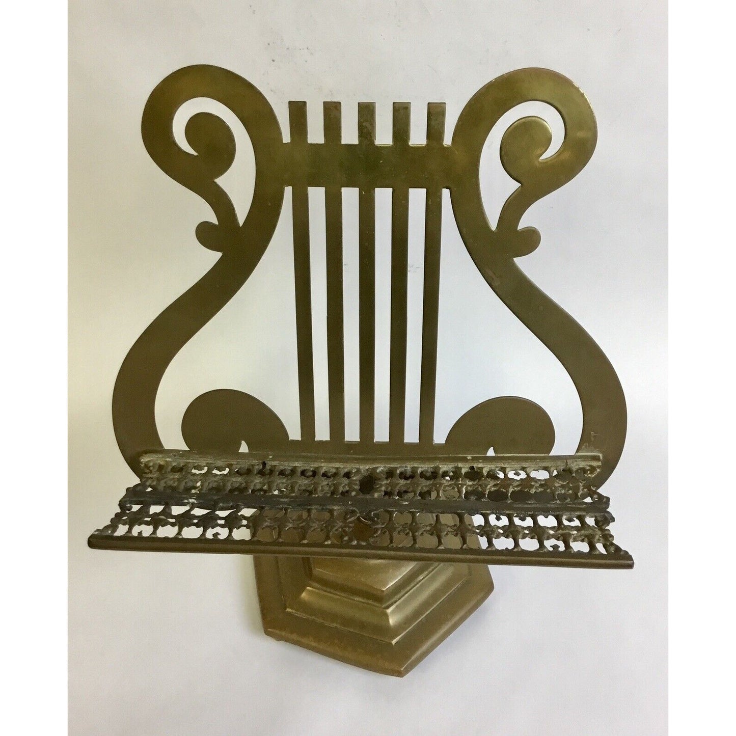 BRASS HARP MUSIC SHEETS STAND