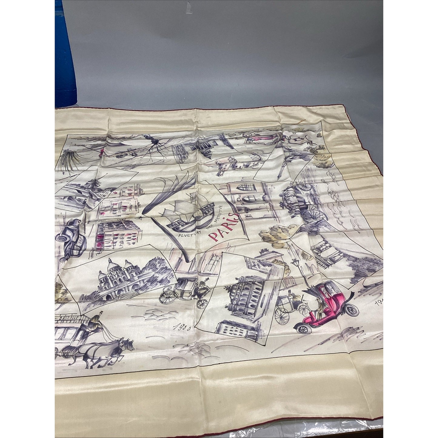 Women’s Silk Scarf Featuring 1914 Paris, France - 32x32”