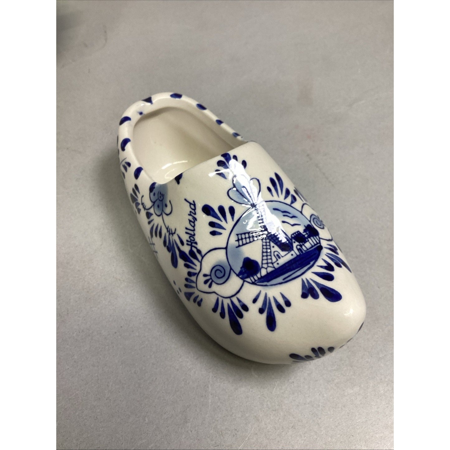 Delft Sugar Bowl, Jug, Bowl And Shoe Figurines - Made In Holland