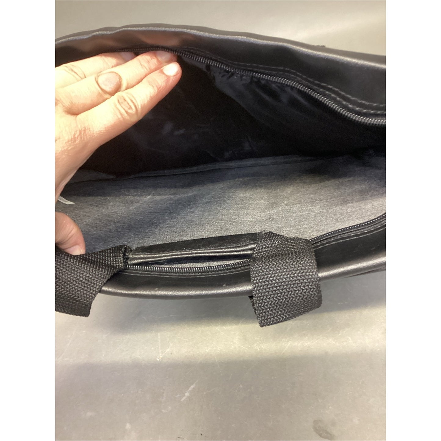 Black Messenger Bag With 3 Straps & 8 Compartment Total
