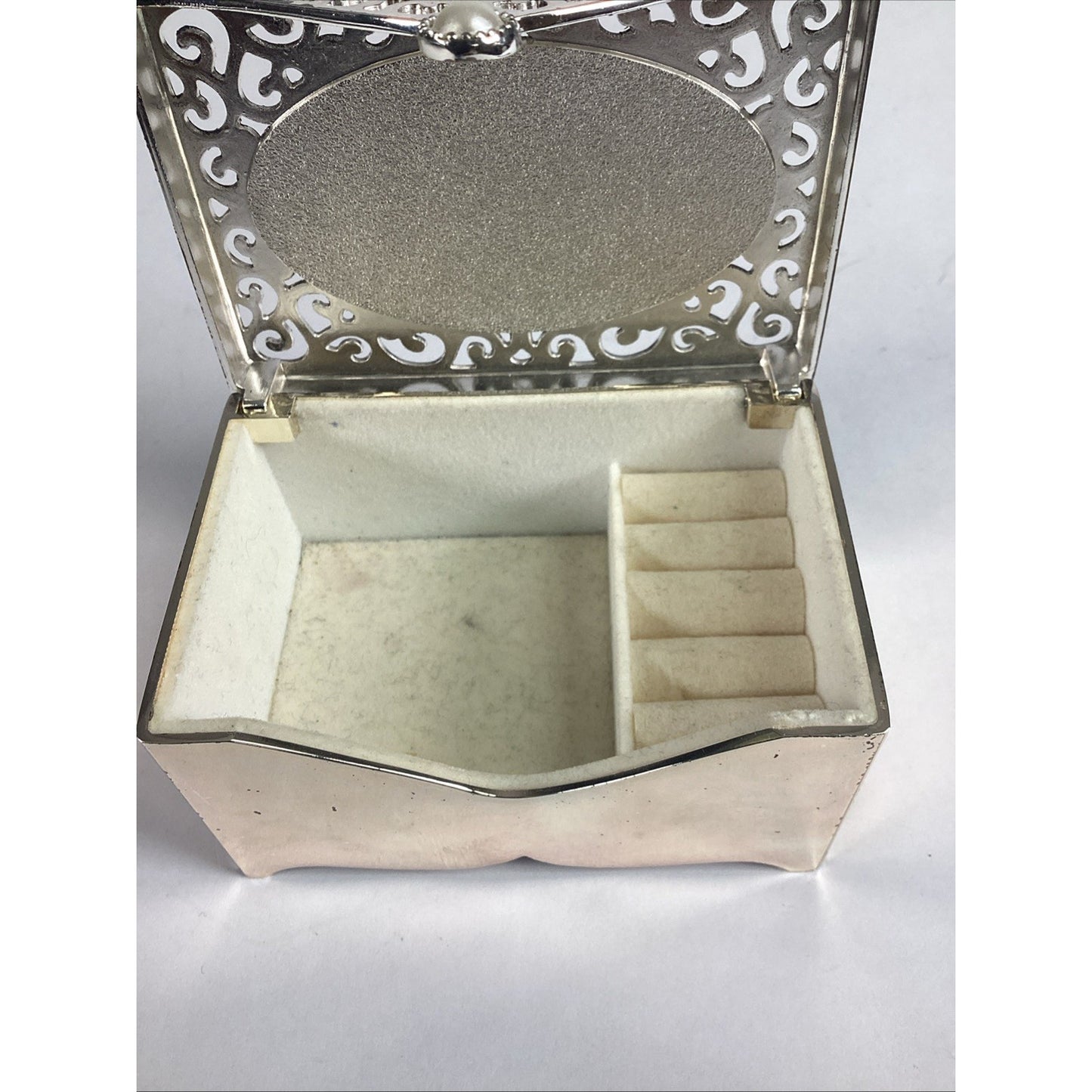 Things Remembered Silver Plated Filigree Ring Jewelry Trinket Box