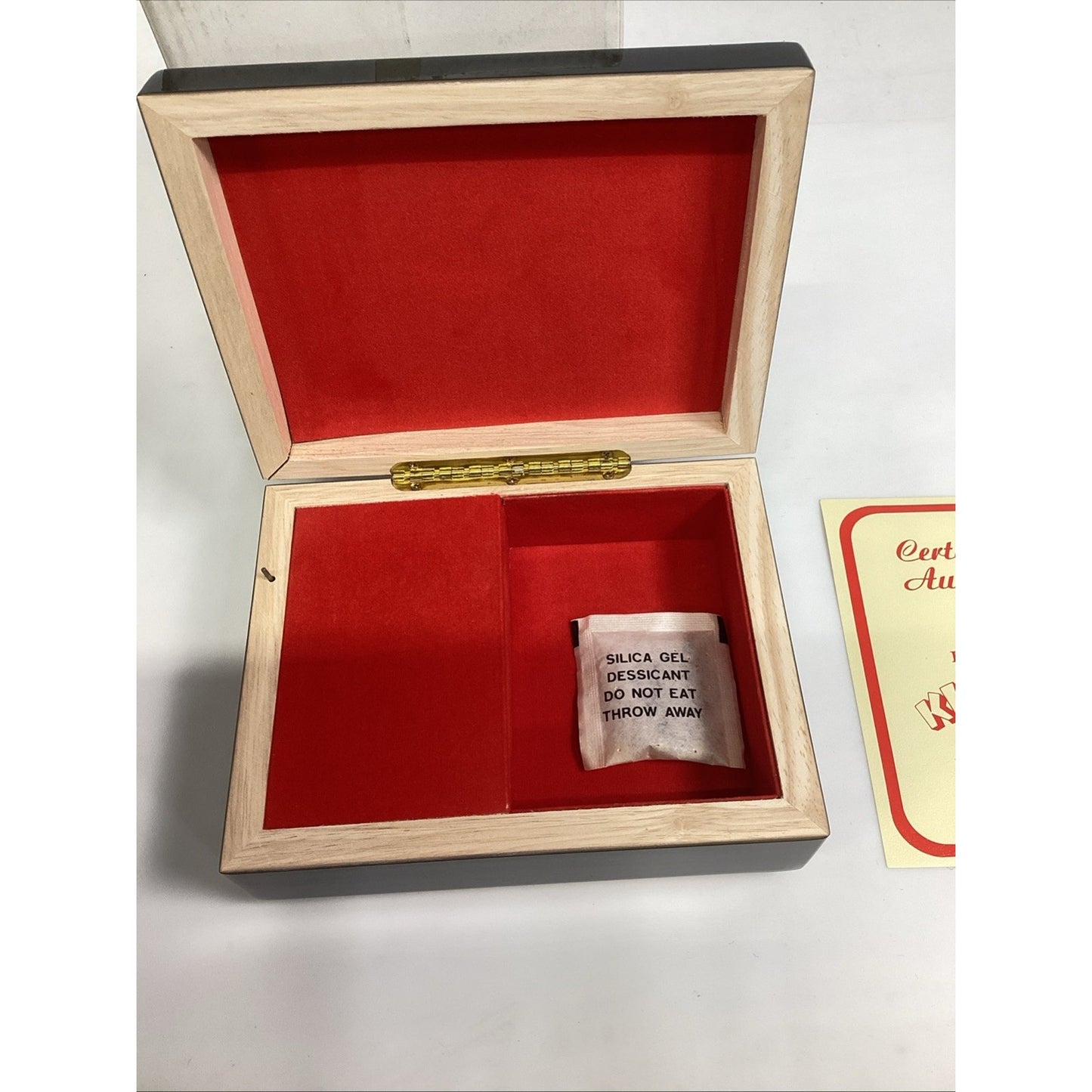1990 King Kong Born Free Hamilton Gifts Music Box #606 W/ COA - Limited Edition