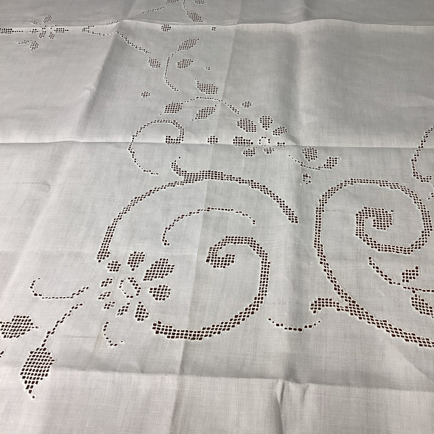 Rectangular White Table Cloth - ‘Dancing Duo’ Wedding Table Cloth - 70x70”