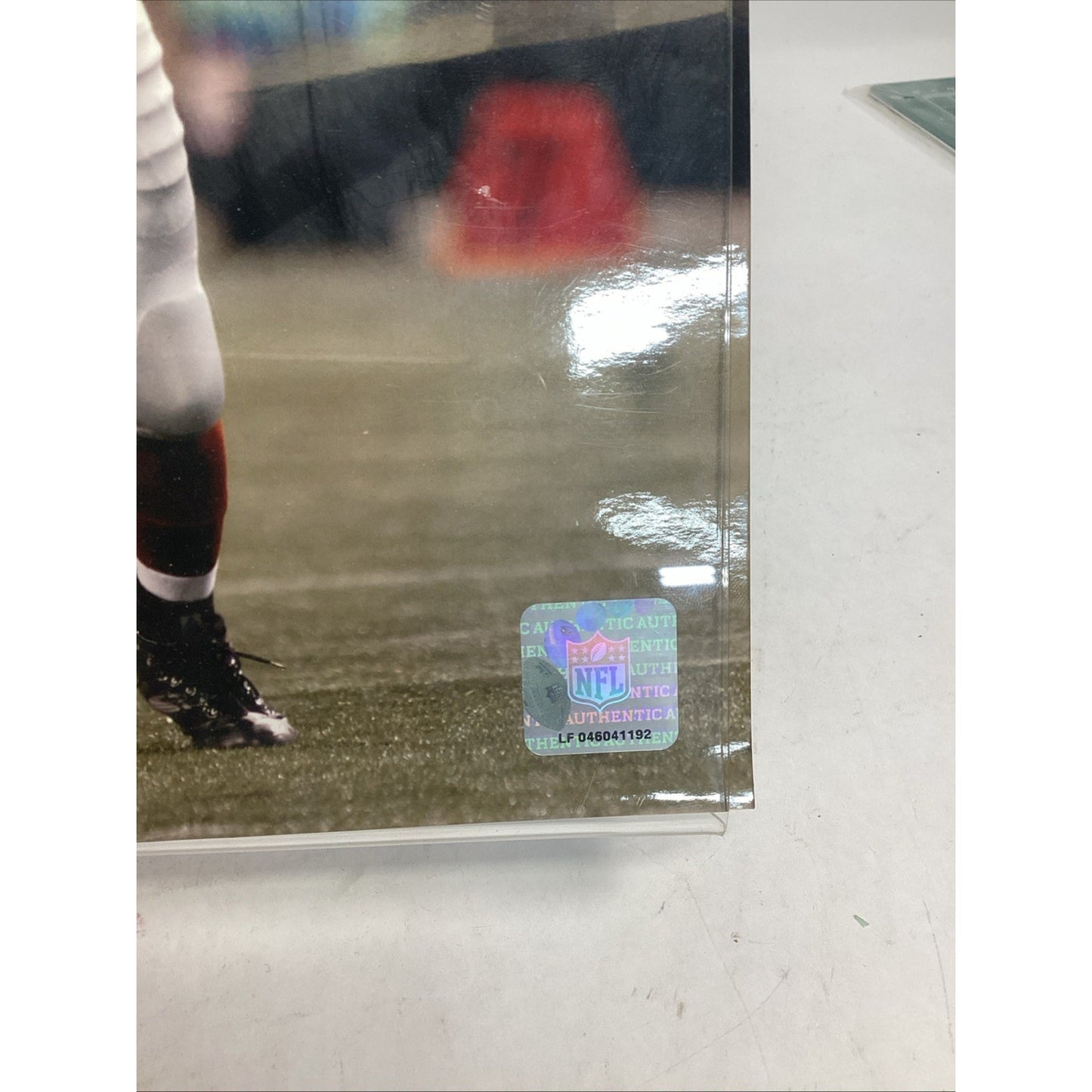 New York Giants #97 Mathias Kiwanuka Autographed Photo - NFL Holographic