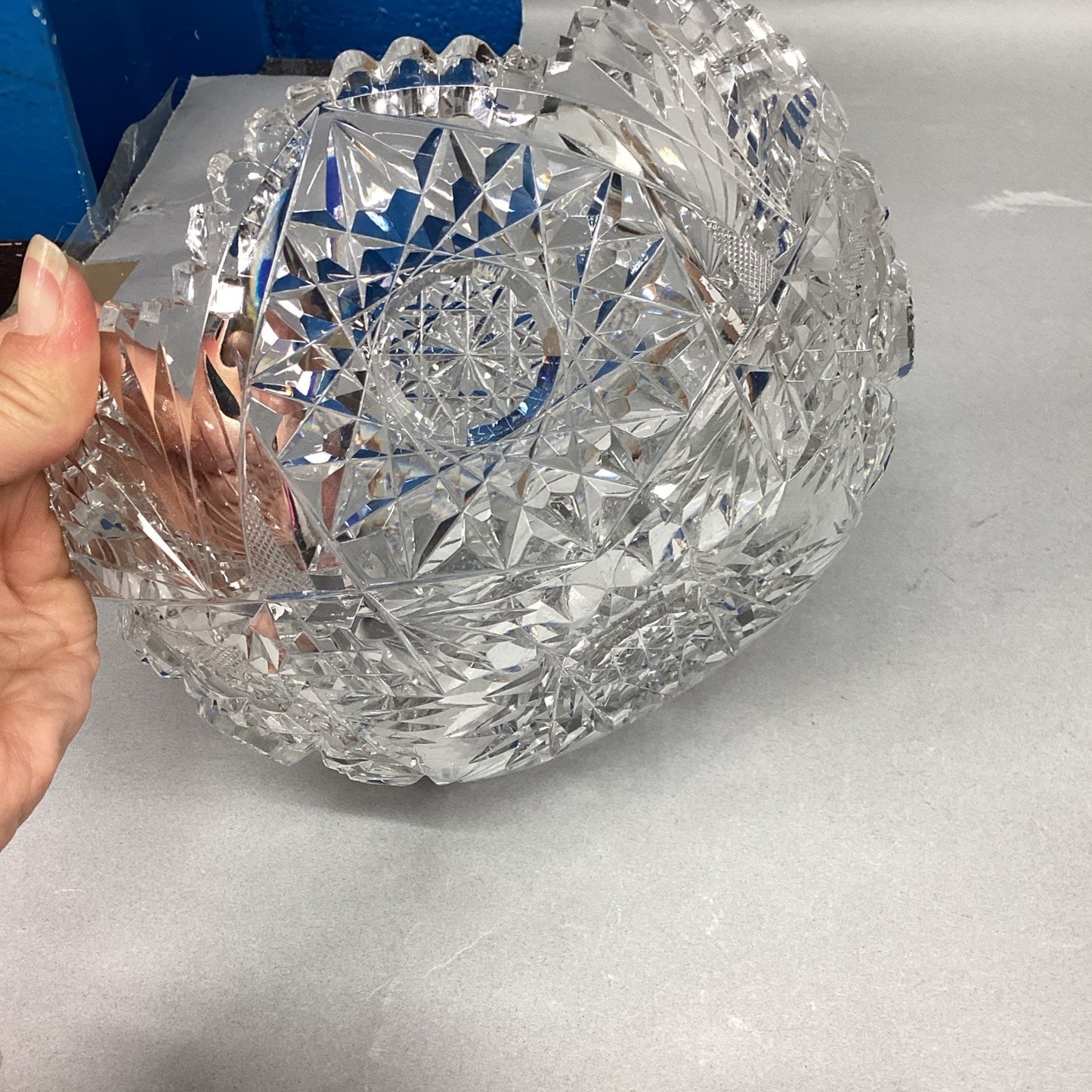 Set Of 2 Cut Glass Crystal Serving Bowls With Sawtooth Edging