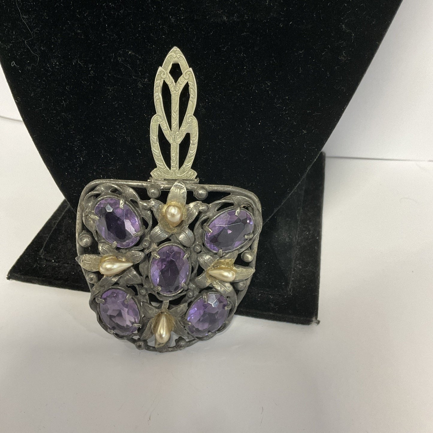 Vintage Antique Ornate Clip Amethyst Glass on Filigree