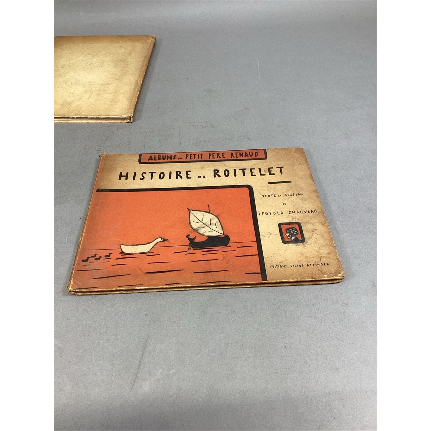 3 Vintage Children’s Books - Eloise, Historie De Roitelet & Mouse At Sea