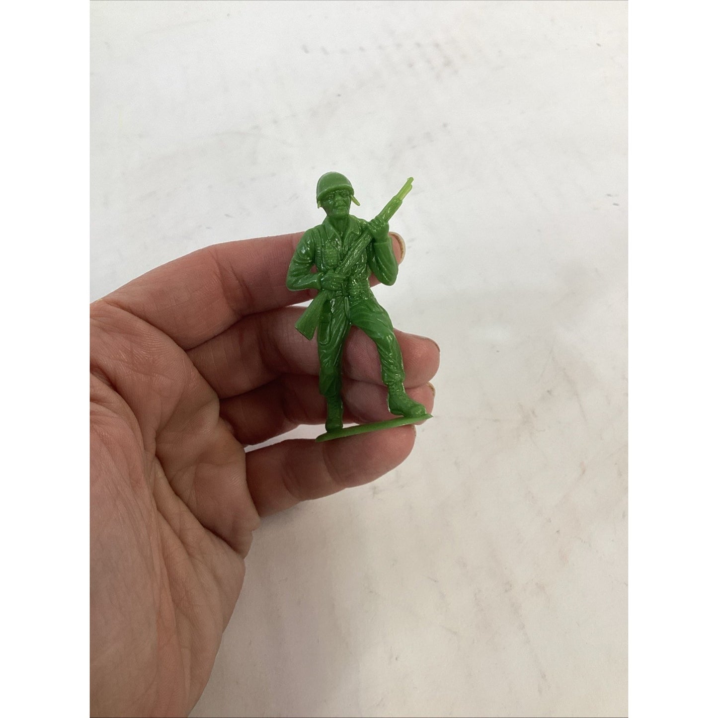 5 Vintage MPC Toy Soldier Green Russian WWII Army Men