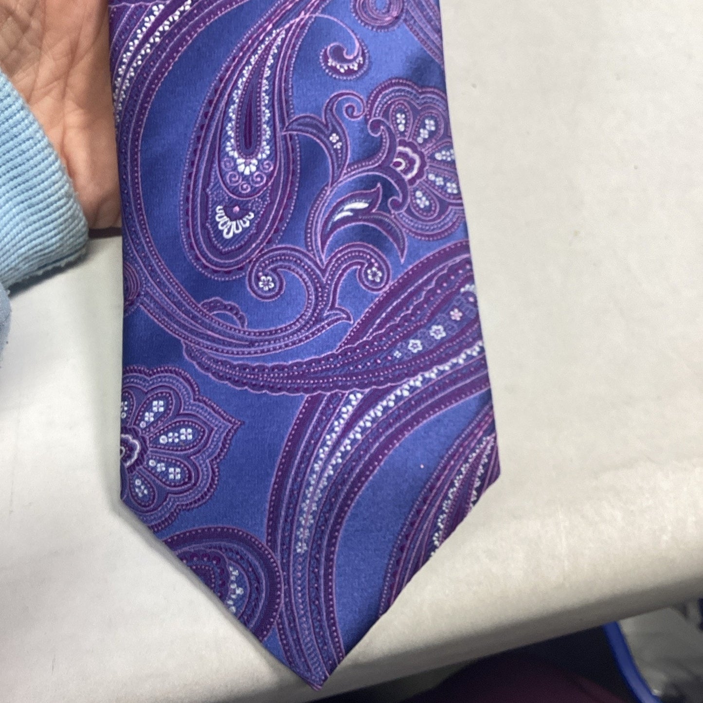 Brioni Men’s Silk Neck Tie