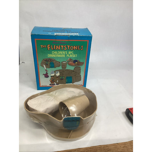 Vintage The Flintstones 8 PC Children’s Dinnerware Playset Set Starwares 1989