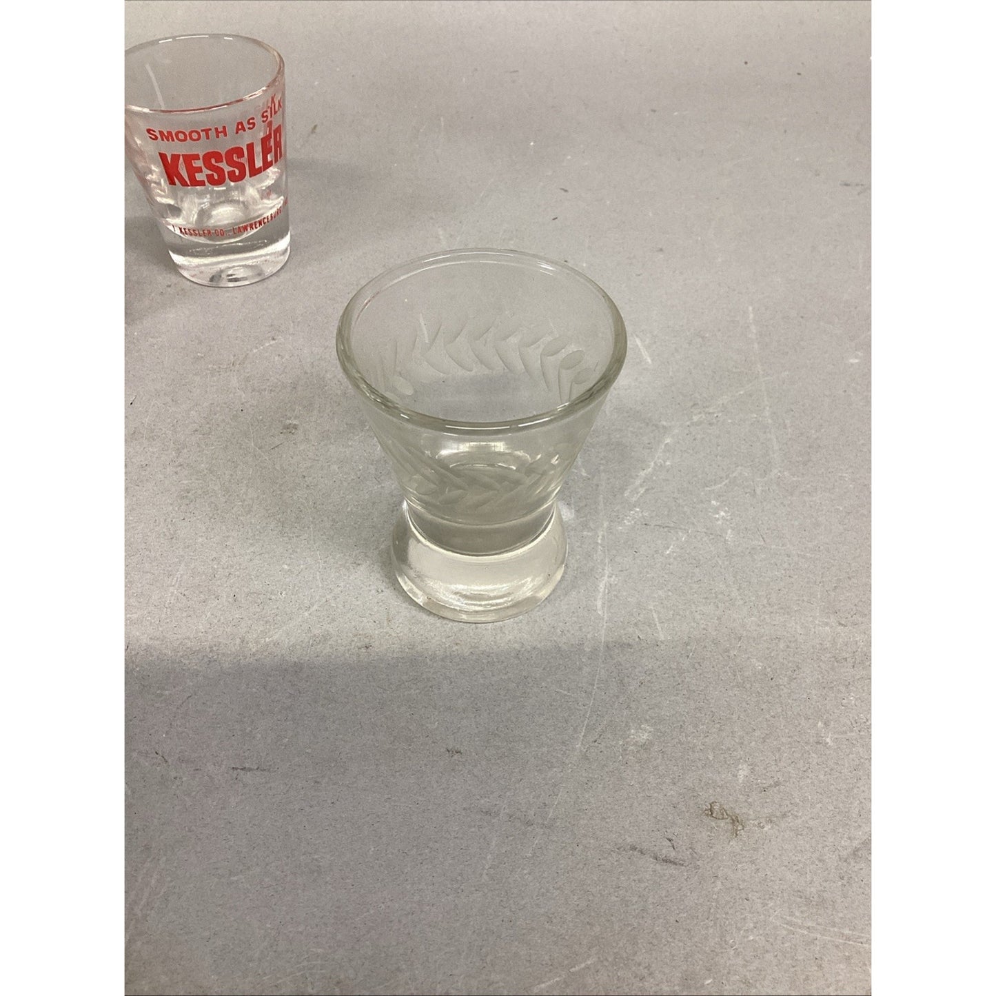 1 Vintage Glass Beer Mug With 5 Shot Glasses