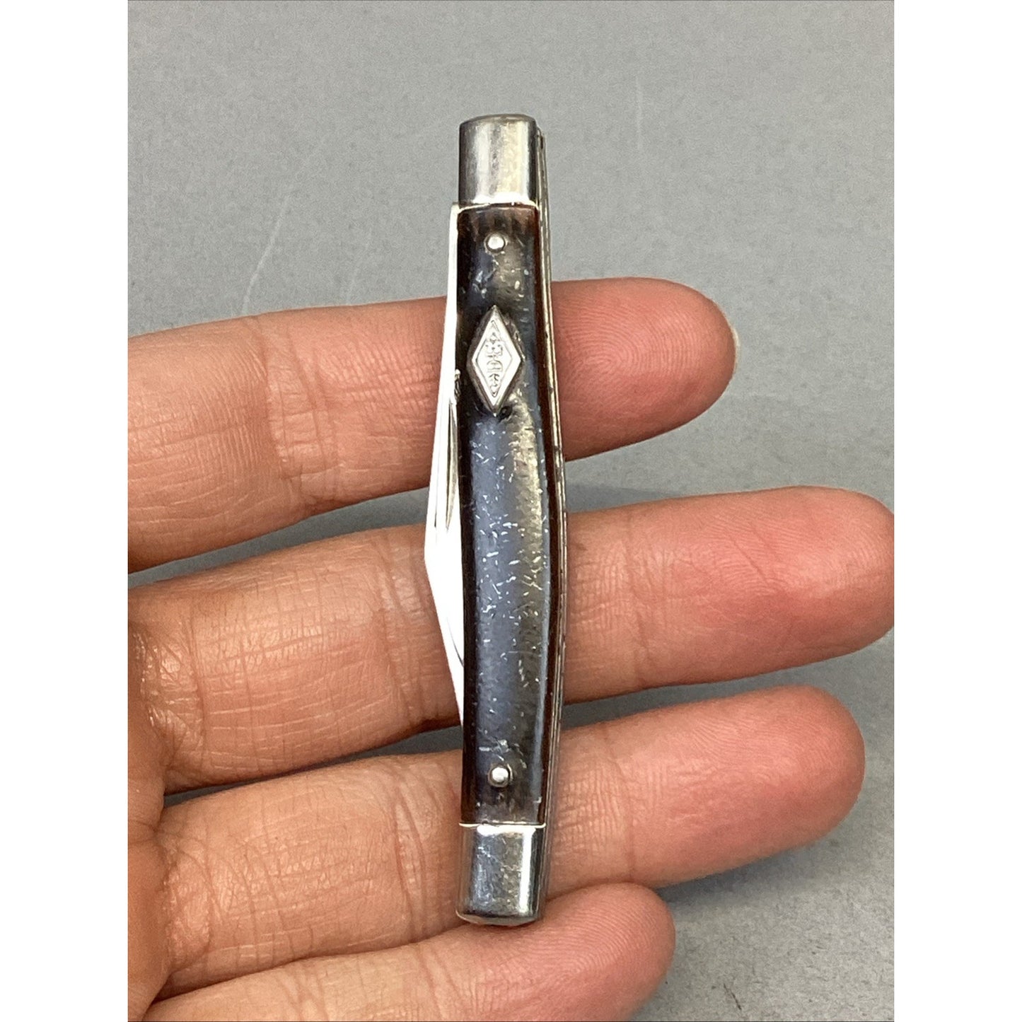 VINTAGE IMPERIAL PROV USA 851 DE - 2 BLADE DIAMOND EDGE STAINLESS POCKET KNIFE