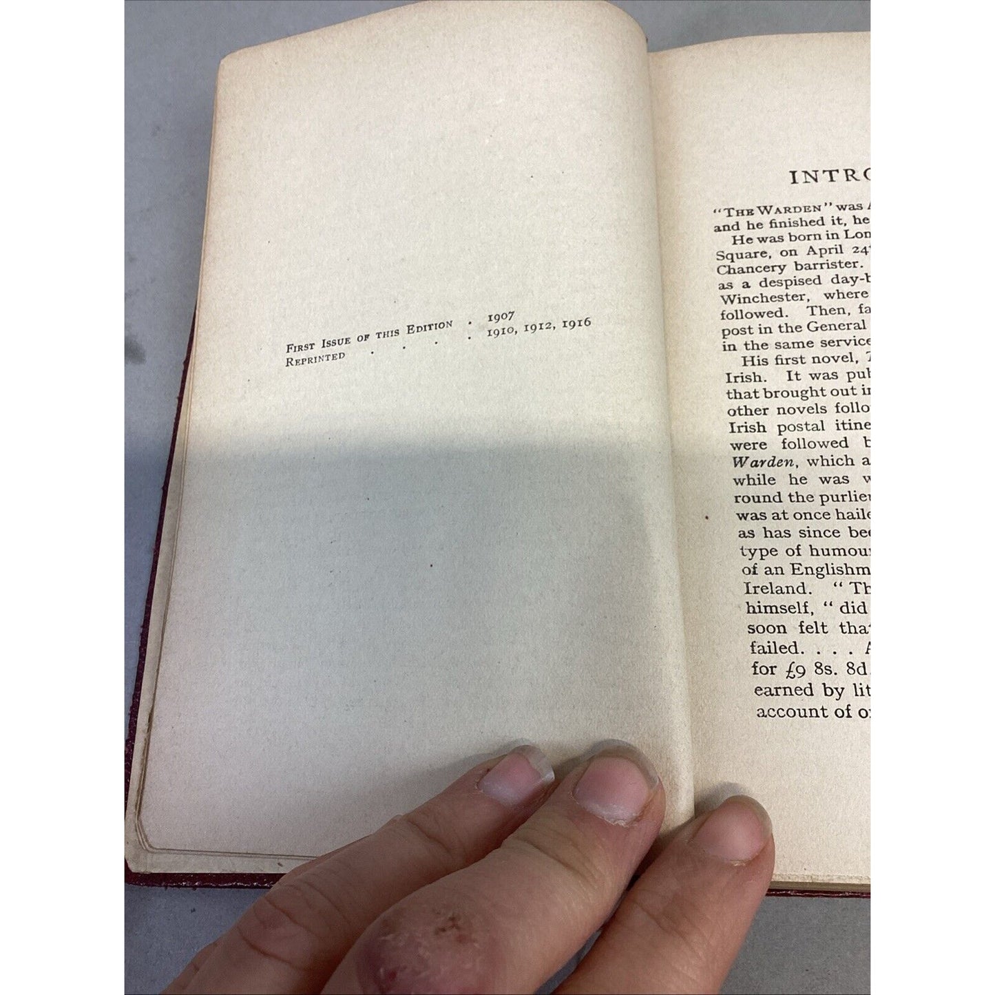 VTG 1916 - The Warden: Anthony Trollope (Everyman's Library Classics) Softcover